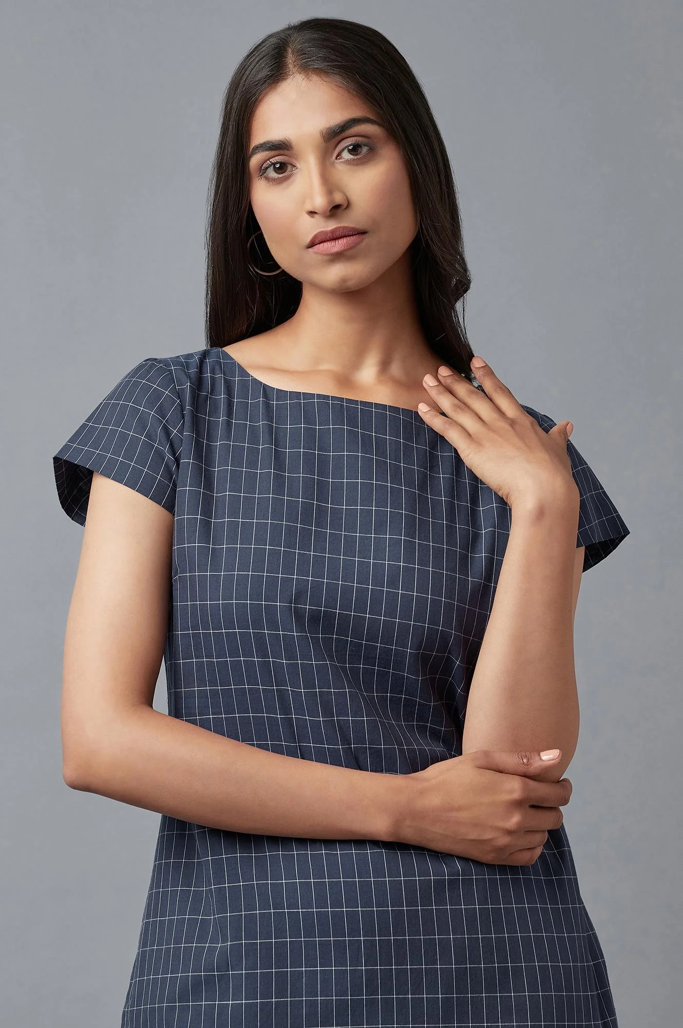 Blue Checks Cotton Dress In Round Neck With Thread Embroidery - Image 5
