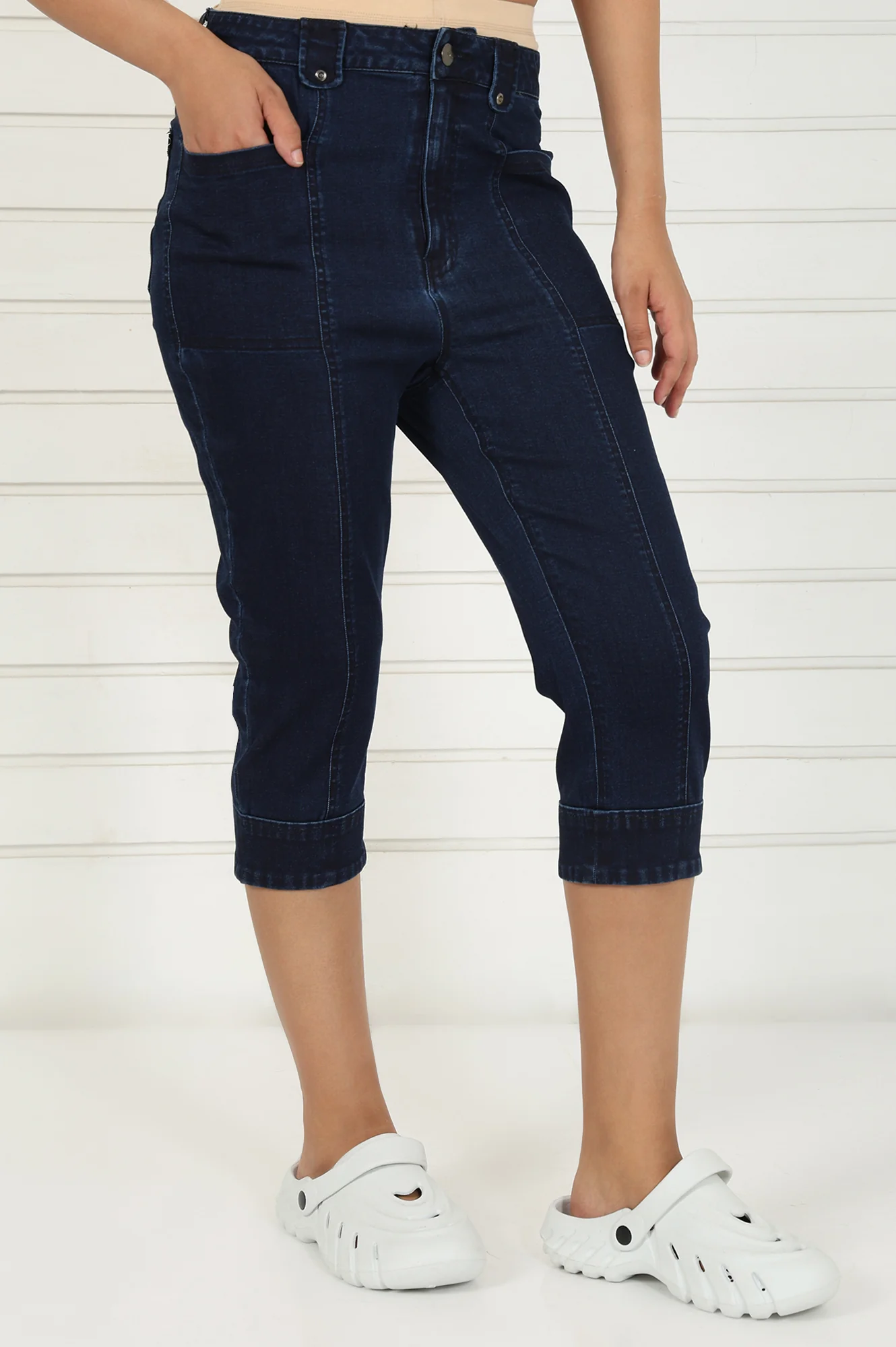 Blue Denim Lycra Mid Rise Calf Length Capri with YKK Zipper - Image 5