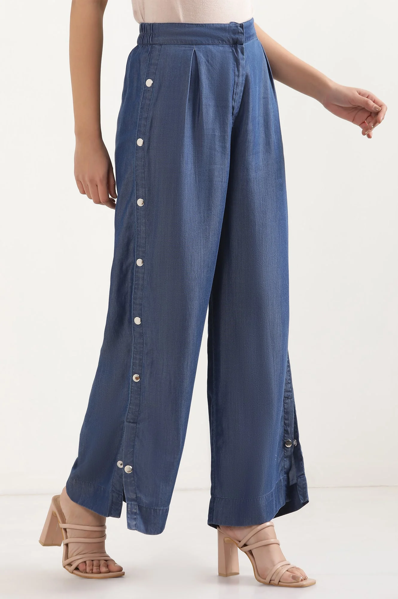Blue Solid Wide Leg Denim Palazzo With Side Buttons - Image 5