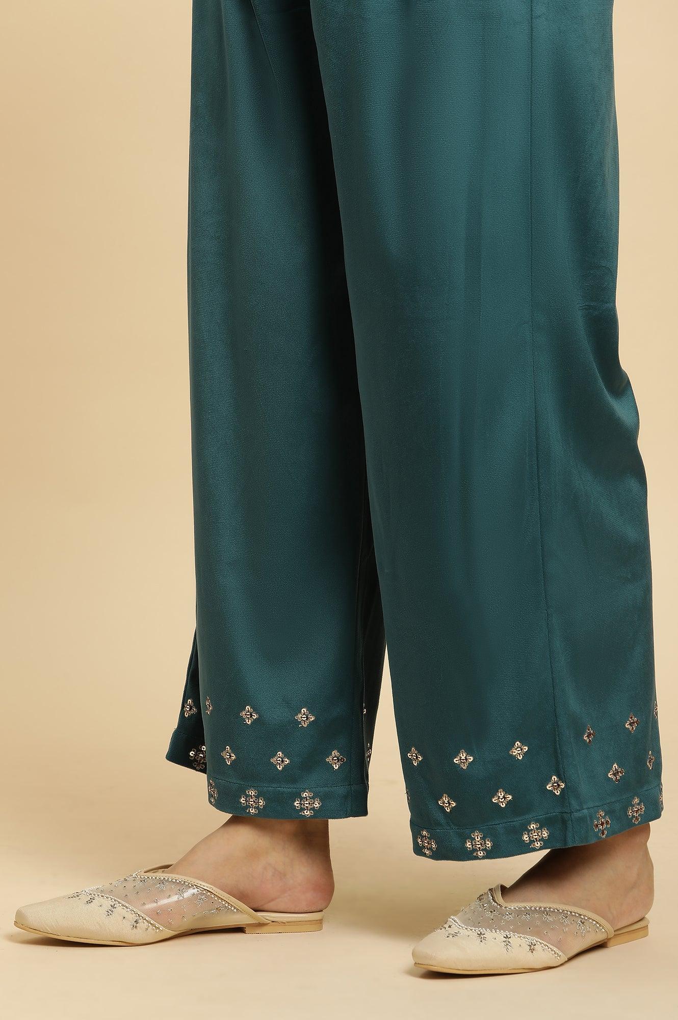 Blue Embroidered Velvet Winter Kurta, Pants And Shawl Set - Image 9