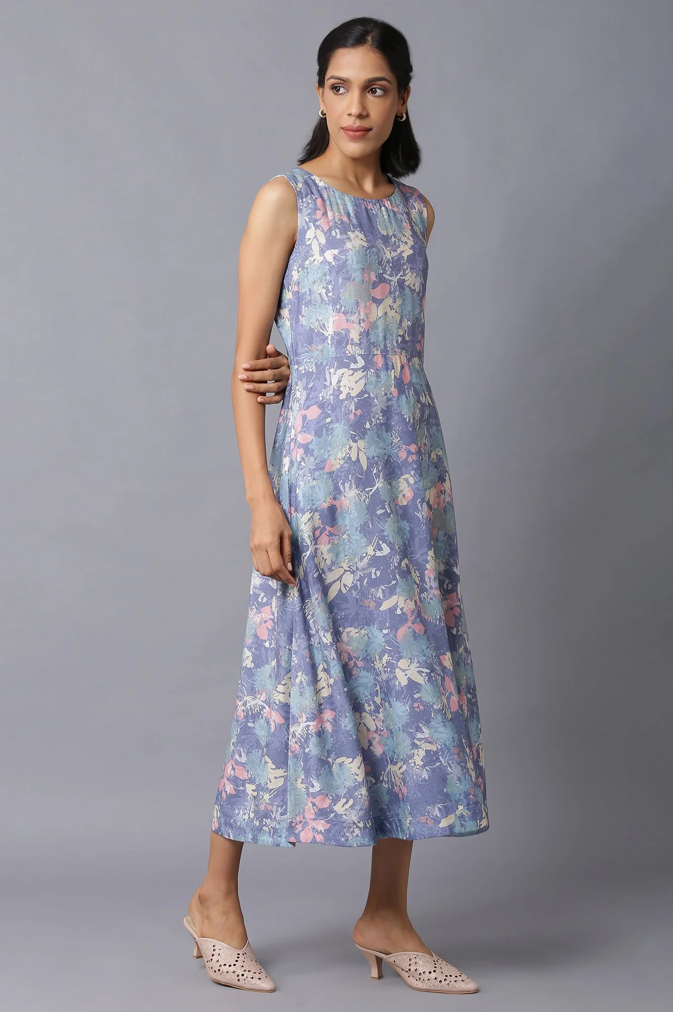 Blue Floral Print Sleeveless Western Dress - Image 3