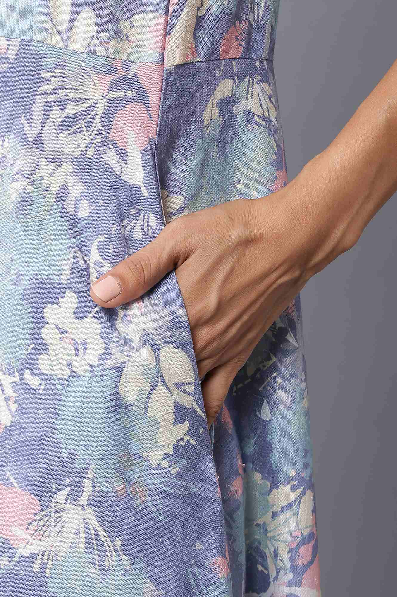 Blue Floral Print Sleeveless Western Dress - Image 5