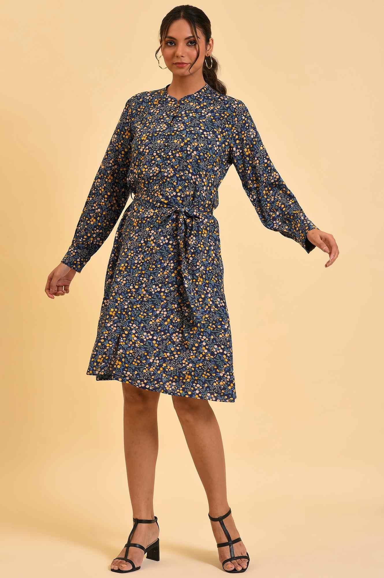 Blue Floral Printed Dress With Belt - Image 6