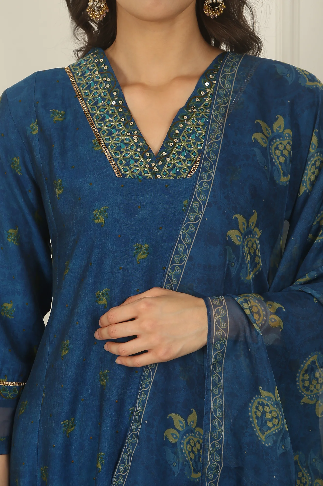 Blue Floral Printed Embroidered Flared Kurta, Pants and Dupatta Set - Image 4