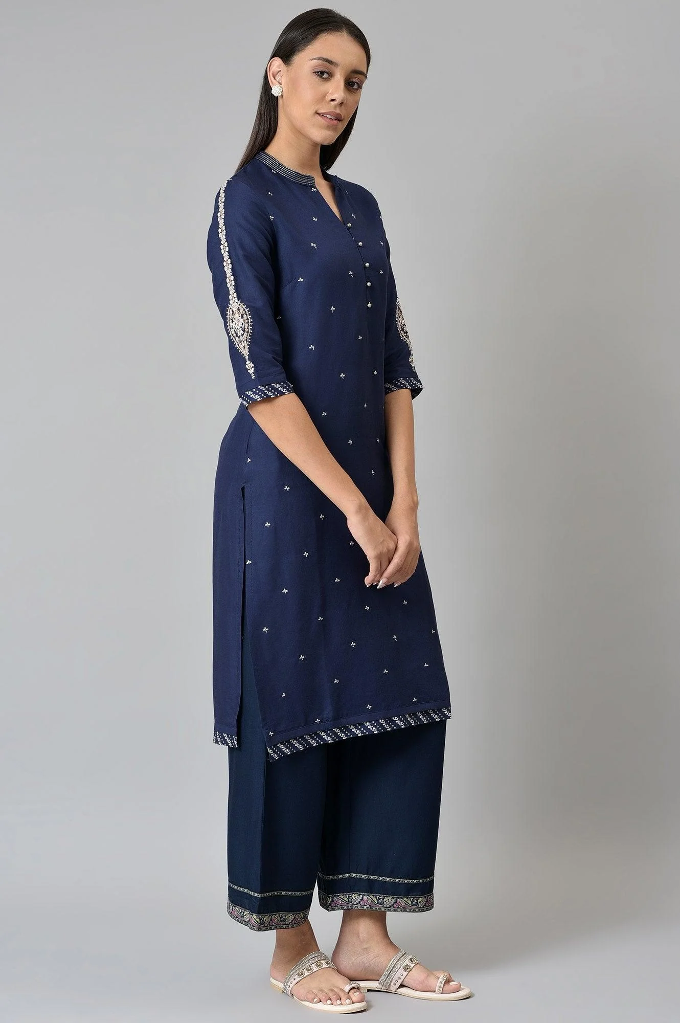 Blue Metallic Embroidered Button Down kurta - Image 4