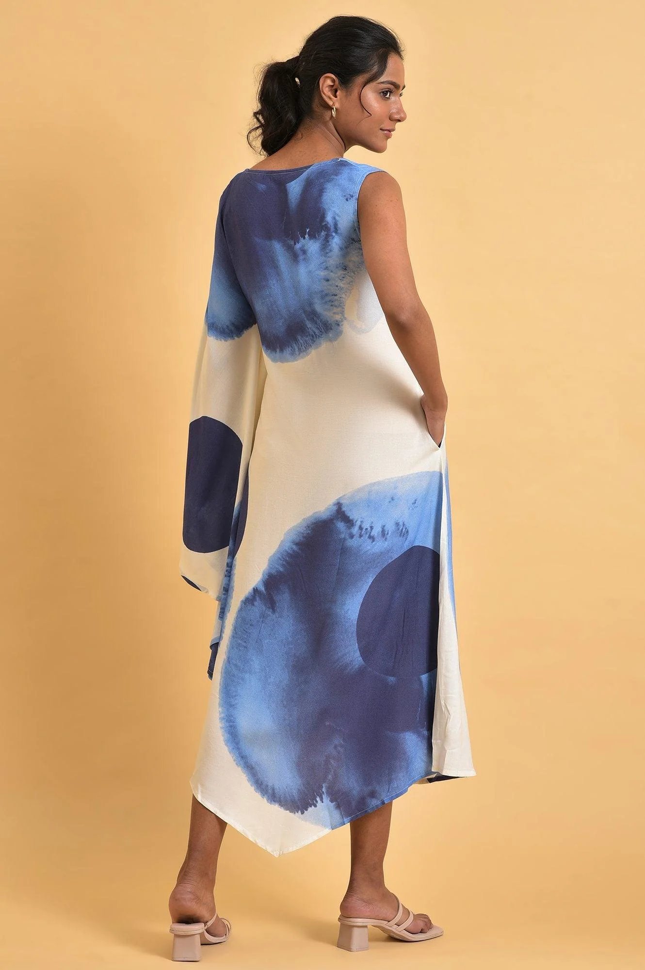Blue One-Sided Sleeve Kaftan Dress - Image 3