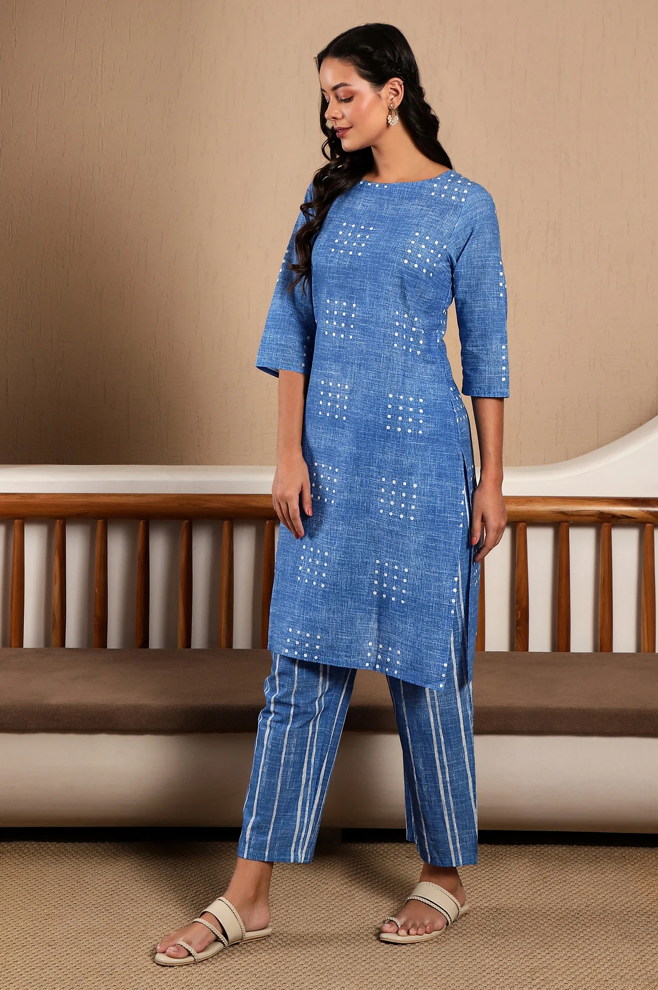 Blue Polka Dot Printed Pure Cotton Straight Kurta and Pants Co-ord Set - Image 5