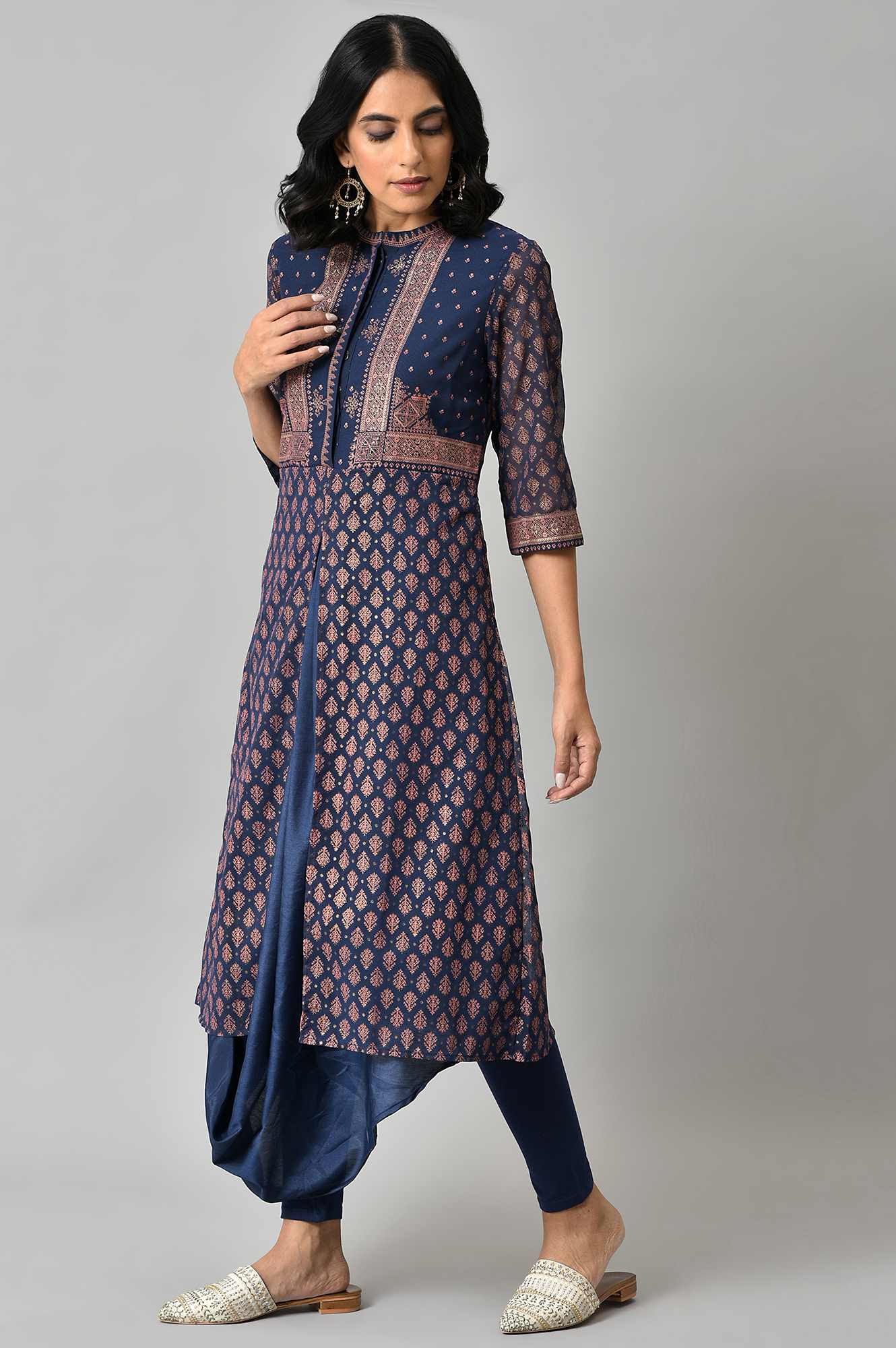 Blue Printed A-Line Cowl kurta With Tights - Image 3