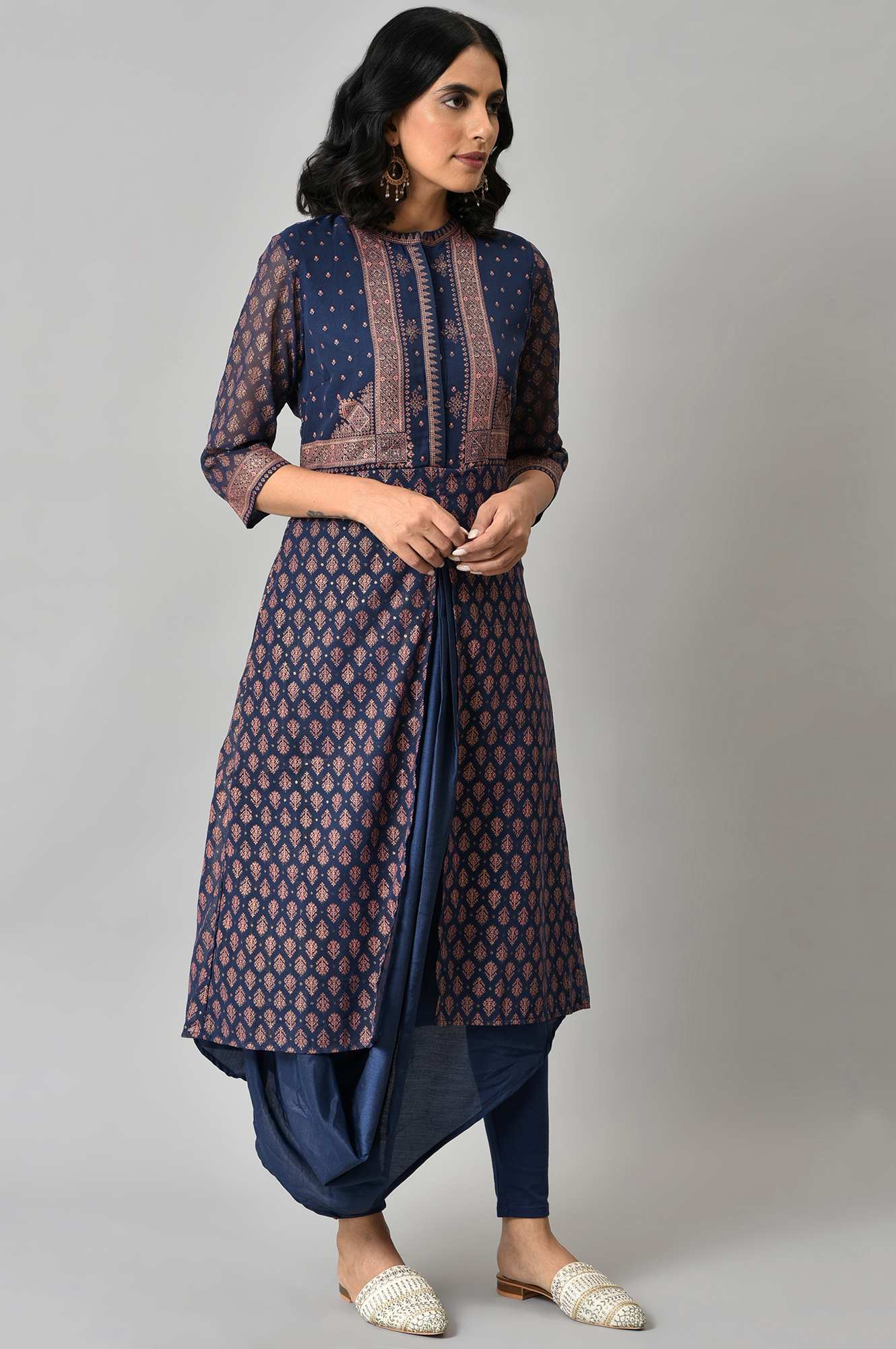 Blue Printed A-Line Cowl kurta With Tights - Image 4