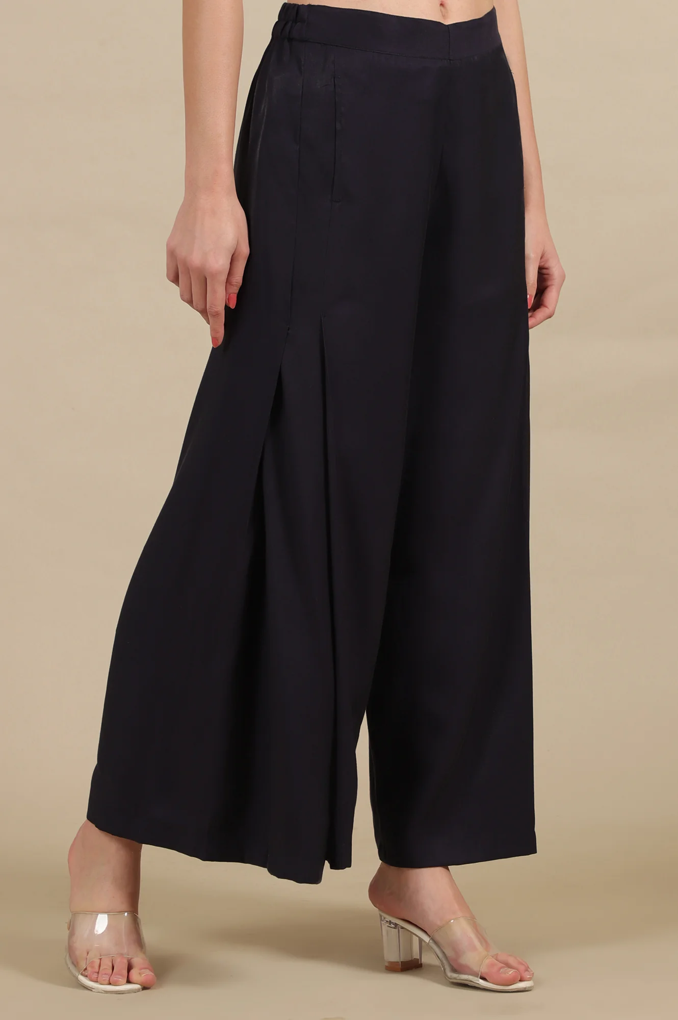 Blue Solid Flared Rayon Palazzo With Pleats - Image 4