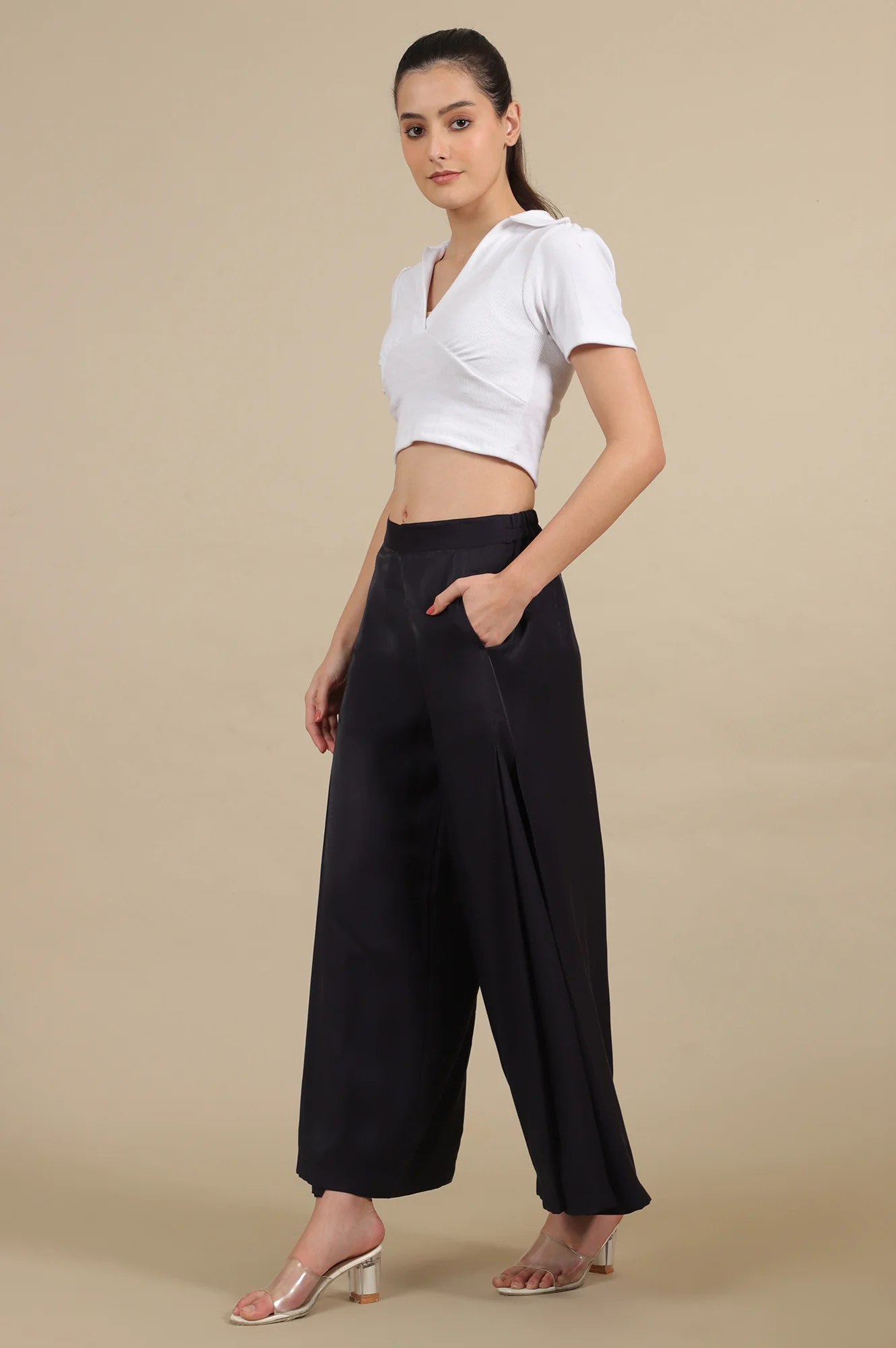 Blue Solid Flared Rayon Palazzo With Pleats - Image 5