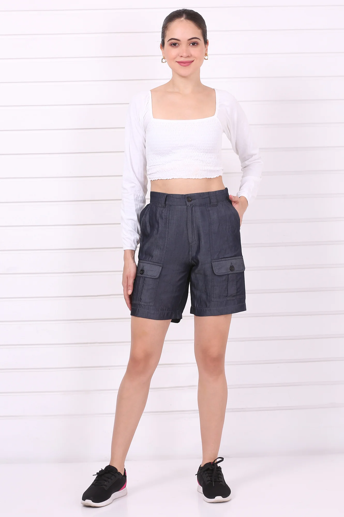 Blue Solid Mid Thigh Linen Shorts with YKK Zipper