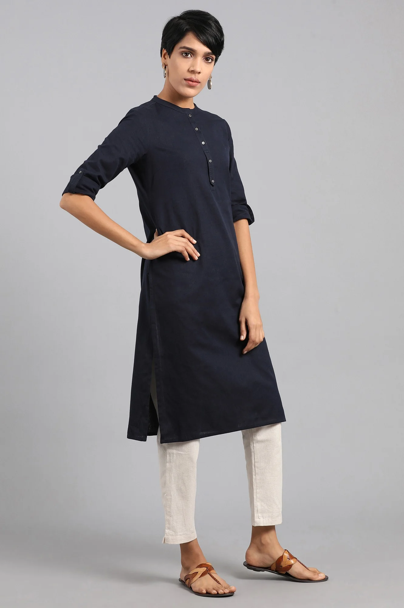 Blue Solid Straight Cotton Flax Kurta - Image 4
