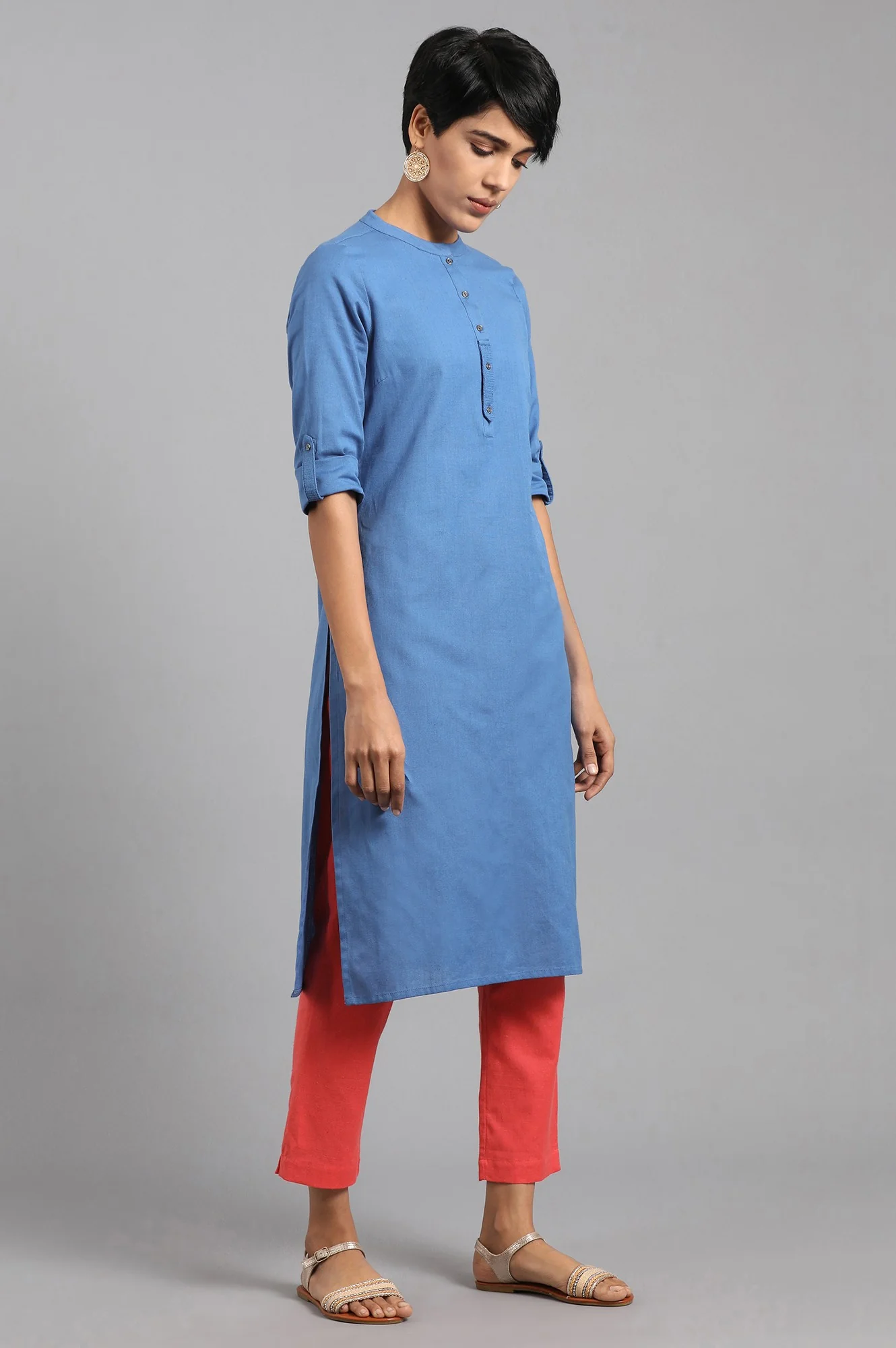 Blue Solid Straight Cotton Kurta - Image 4