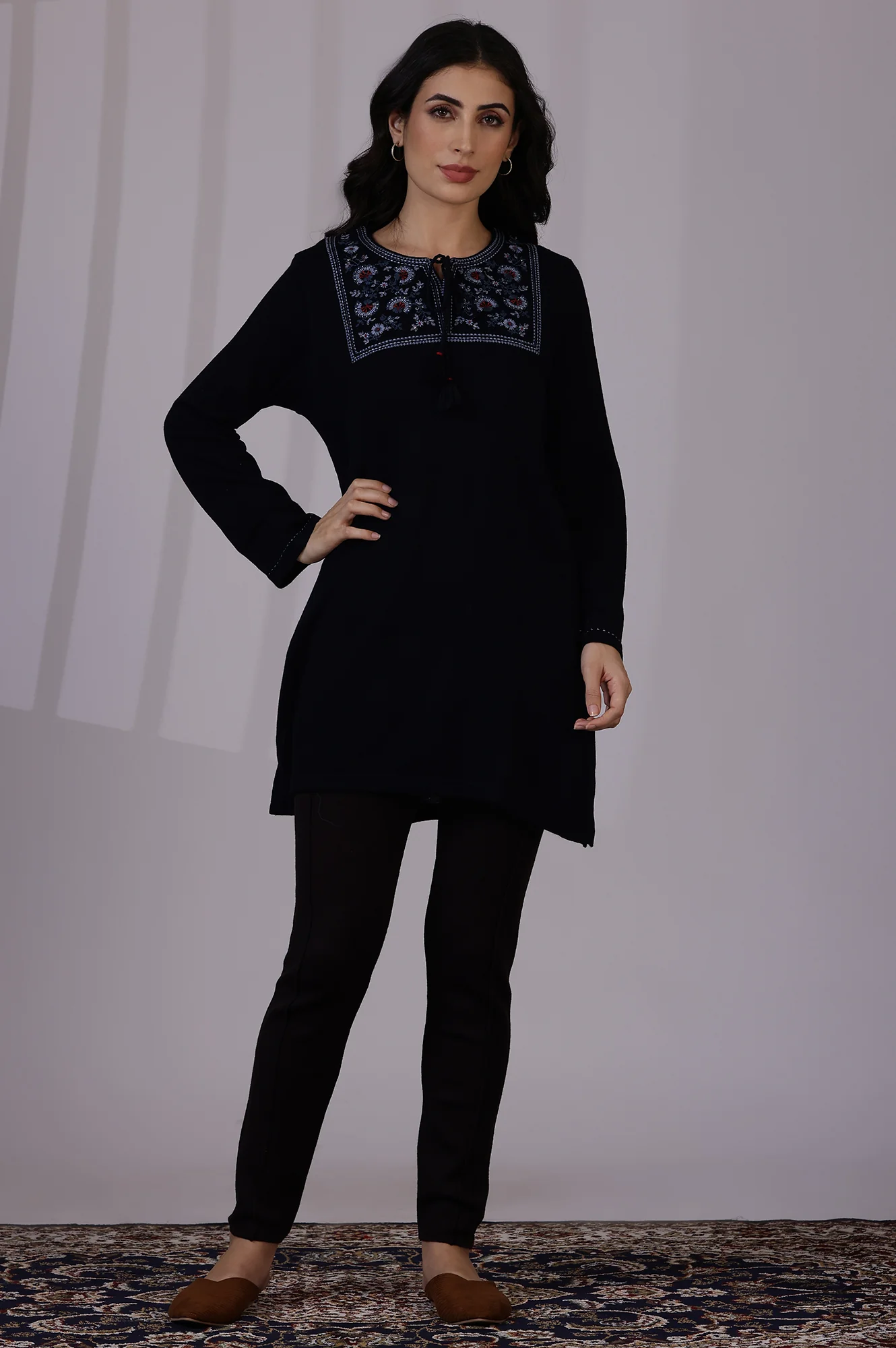 Blue Solid Thread Work Acrylic Straight Tunic - Image 2