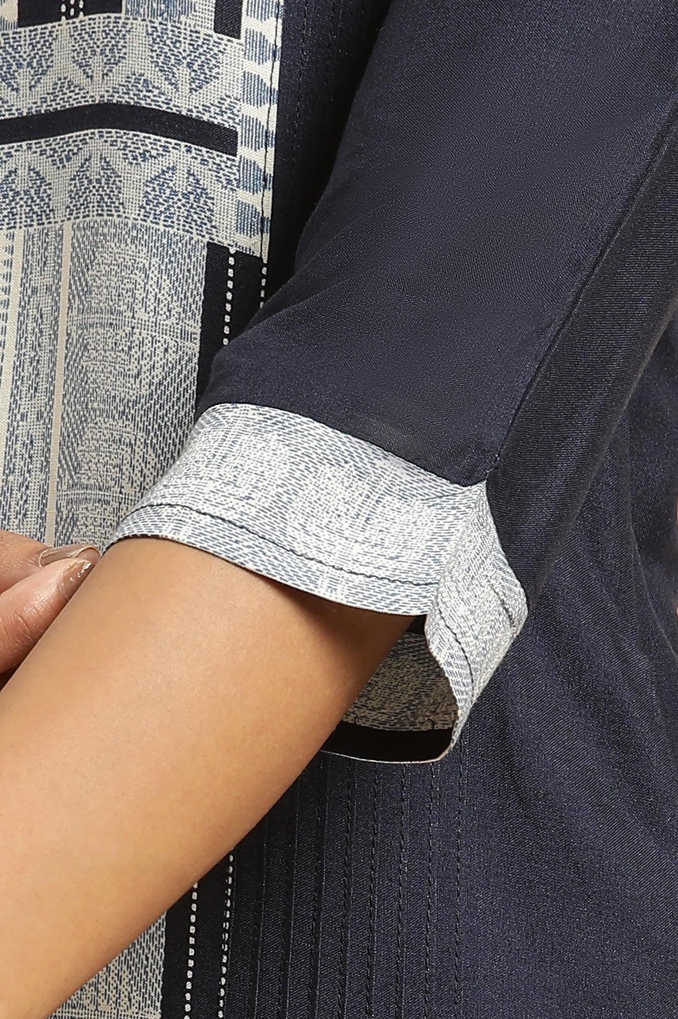 Blue Straight Kurta With Printed Front Panel - Image 7