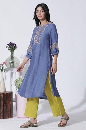 Blue Thread Embroidered Kurta And Pants Set - Image 3