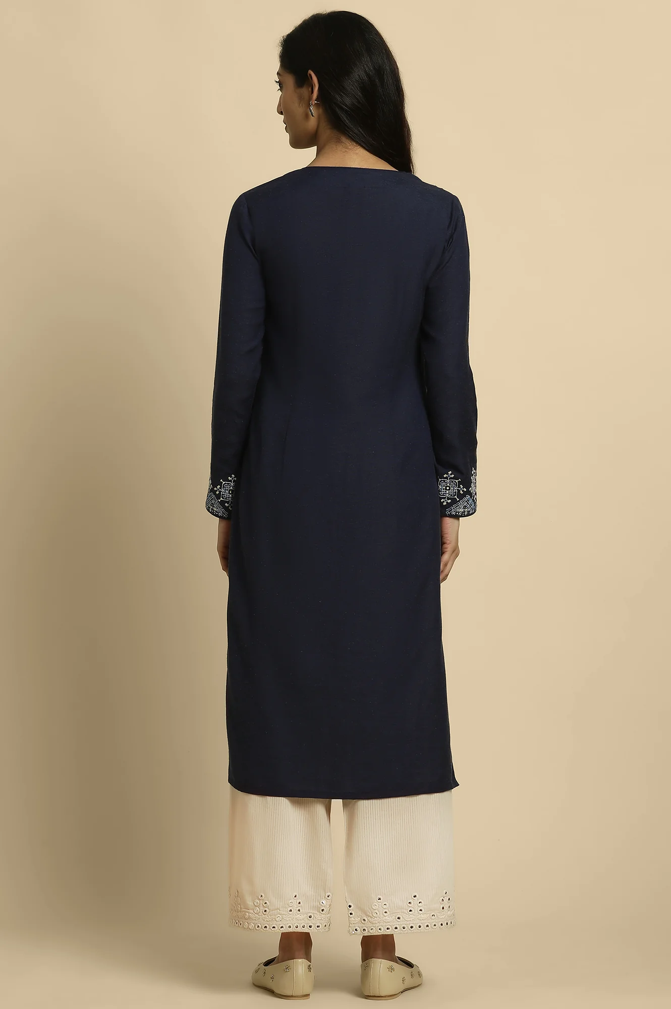 Blue Thread Embroidered Straight Kurta - Image 4