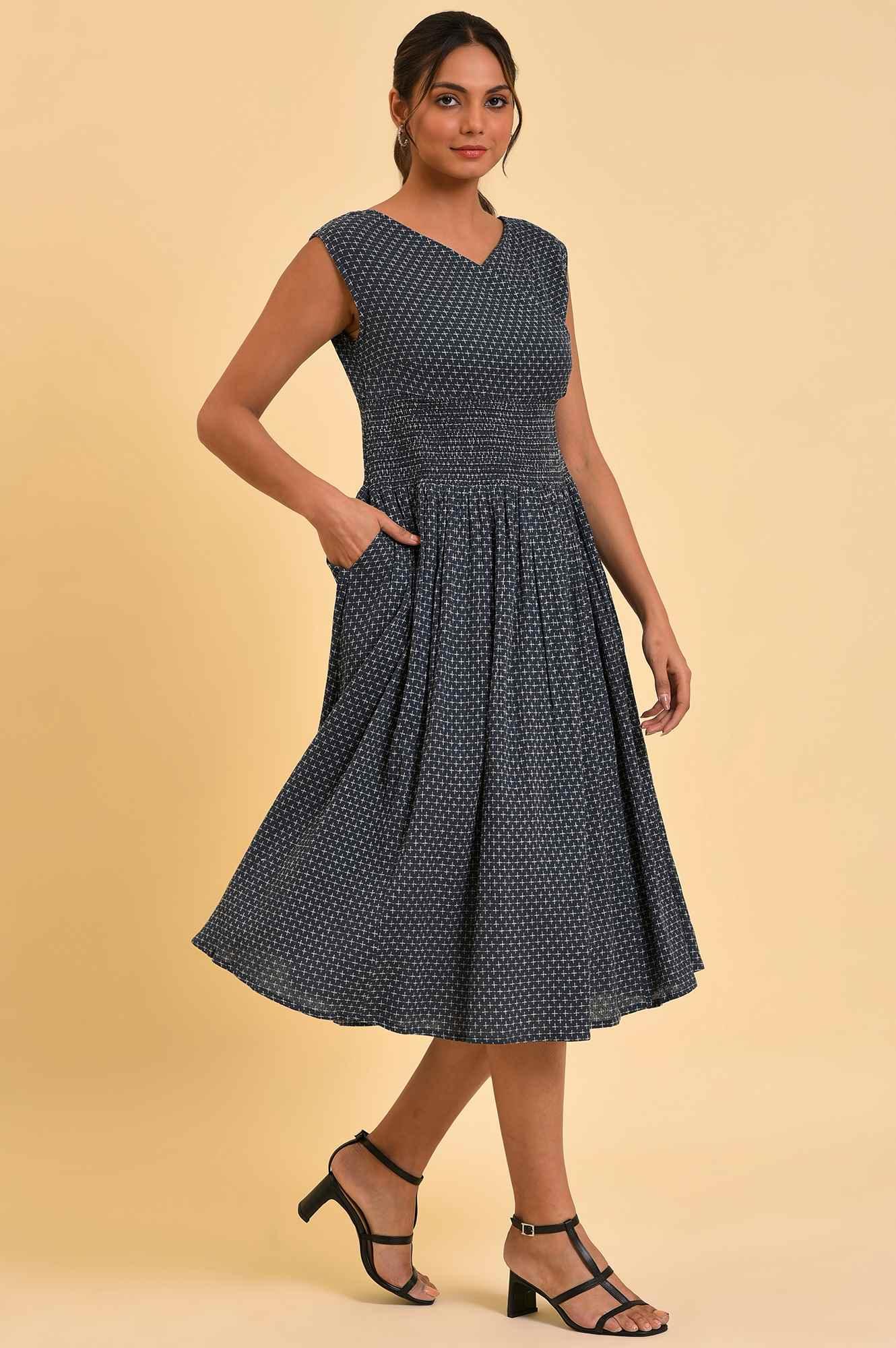 Blue Yarn Dyed Smocked Dress - Image 4