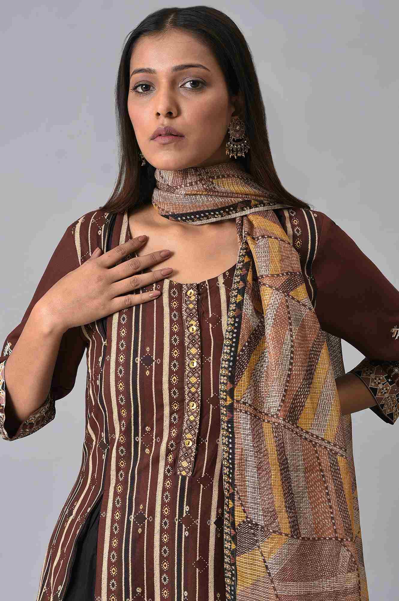 Brown Stripe Print kurta Set - Image 5