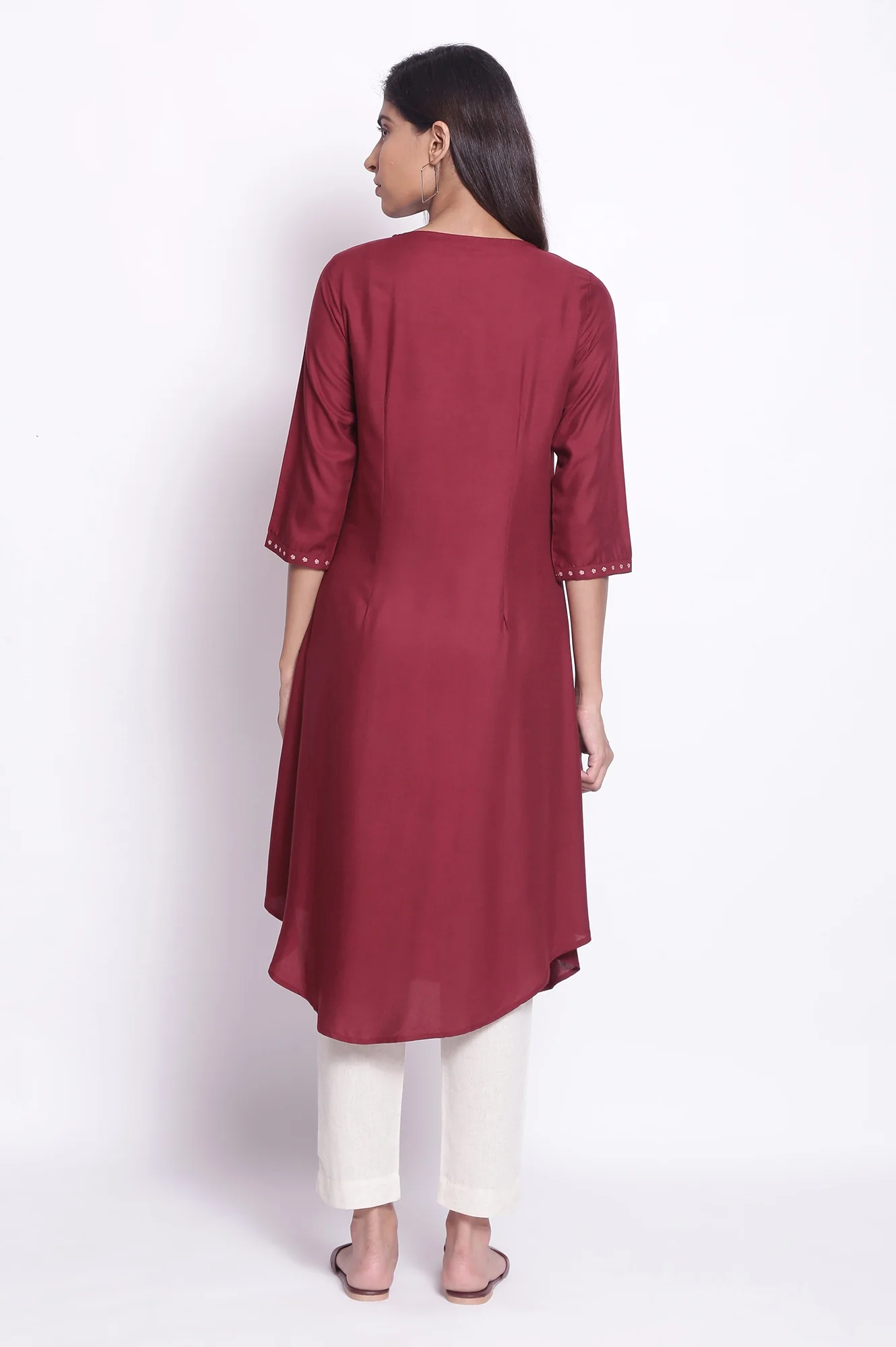 Burgundy Embroidered kurta - Image 2