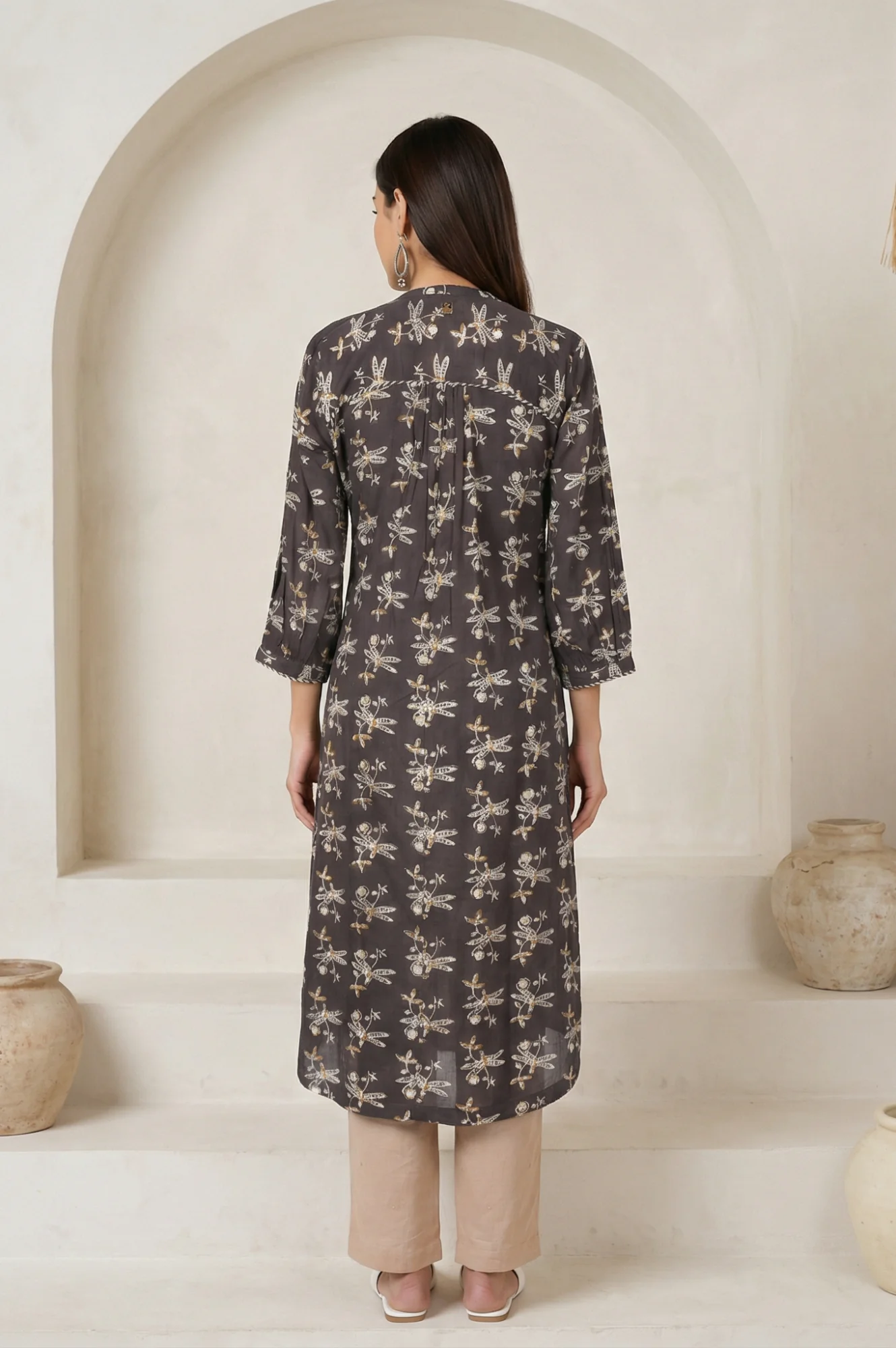 Charcoal Botanical Printed Pure Cotton Pleated Kurta - Image 4