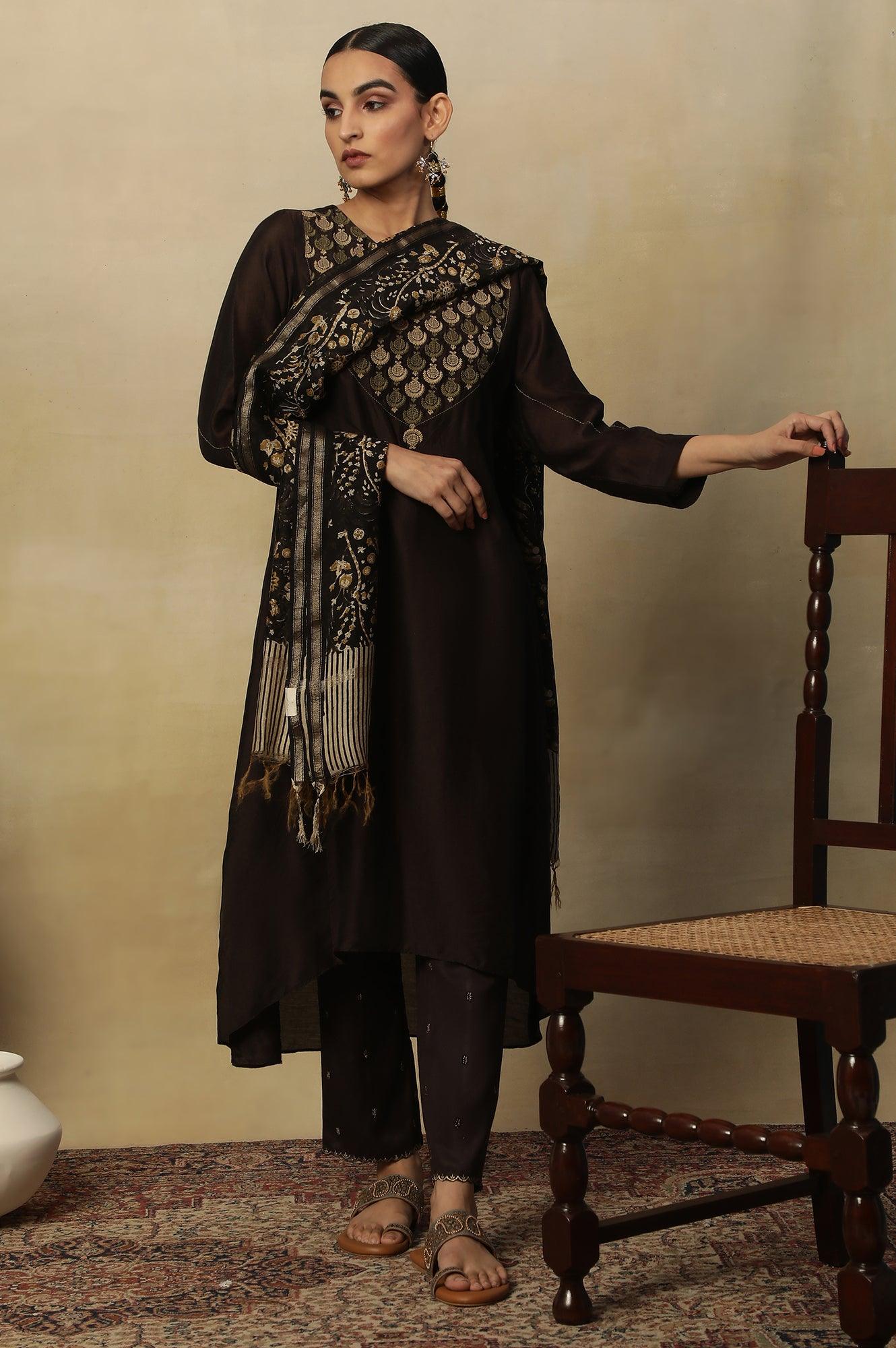 Coffee Bean Block Printed Chanderi Drape - Image 2