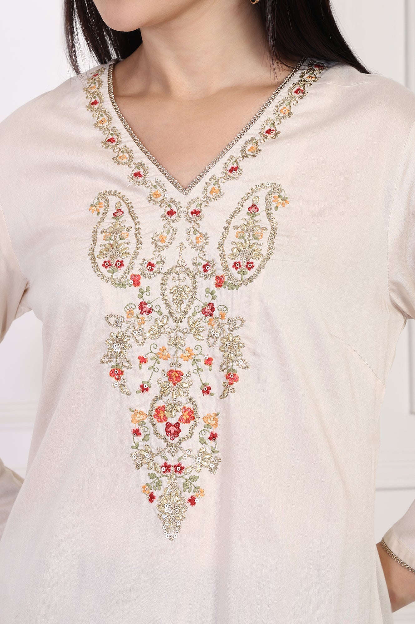 Cream Embroidered A-Line Rayon Kurta - Image 3