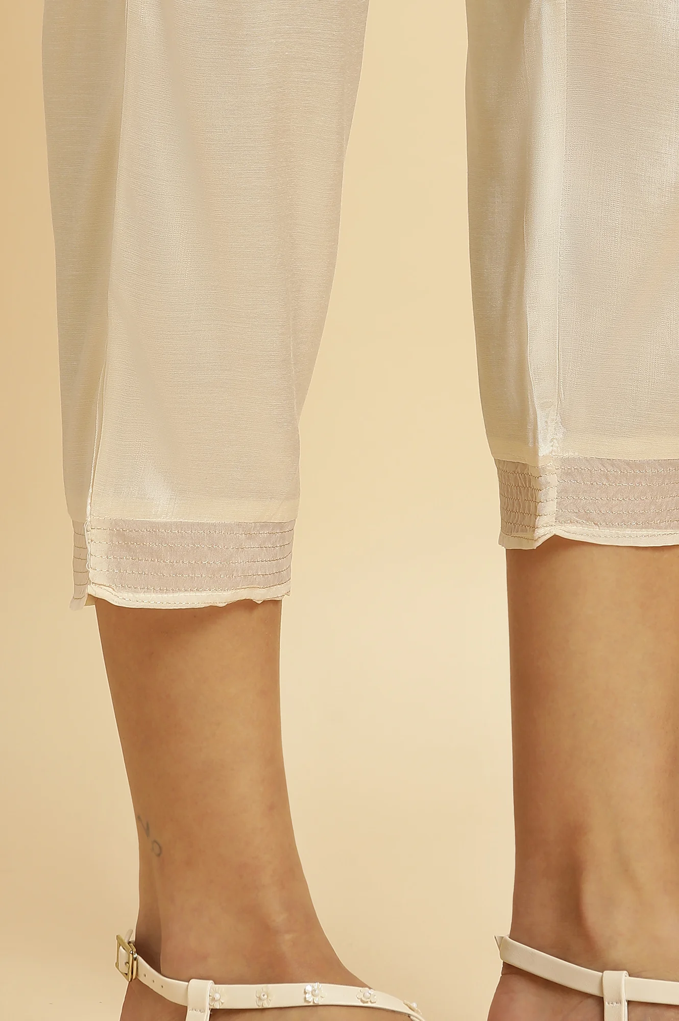 Cream Shantung Solid Slim Pants - Image 8