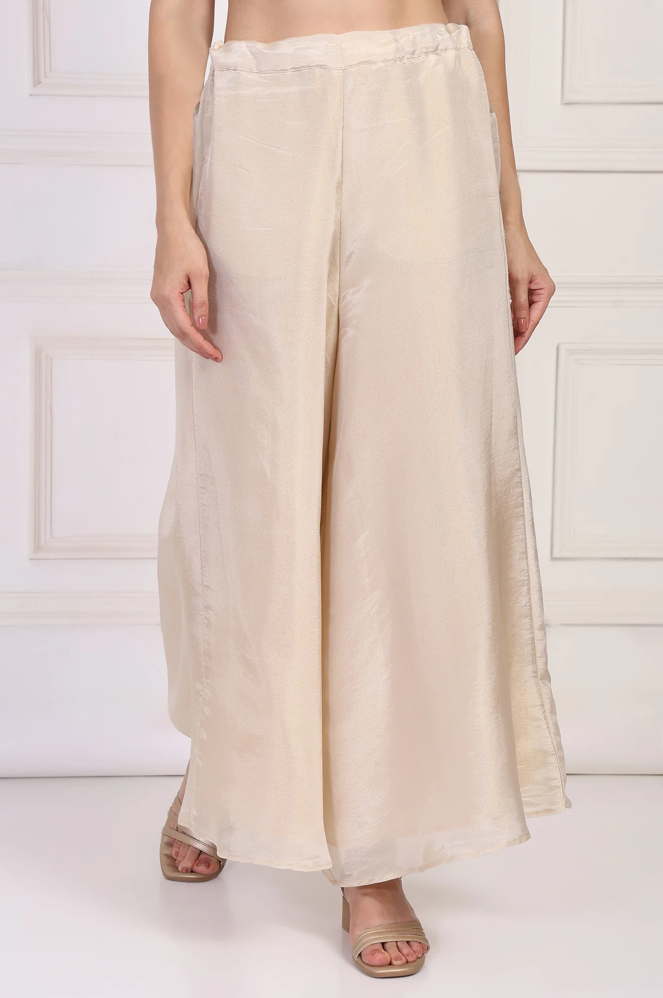 Cream Textured Flared Tissue Pant