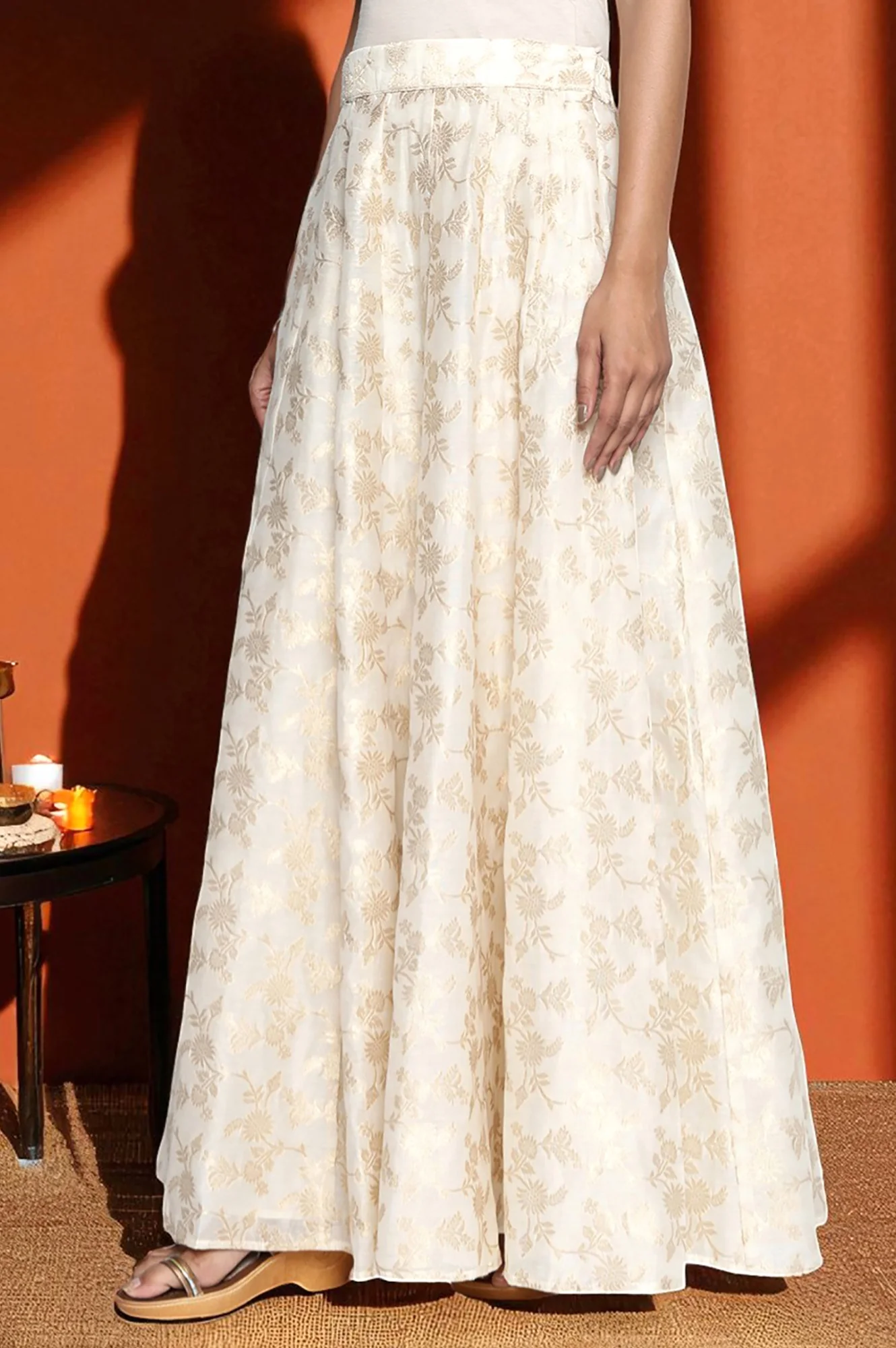 Cream Yarn Dyed Printed Jacquard BD Skirt - Image 4