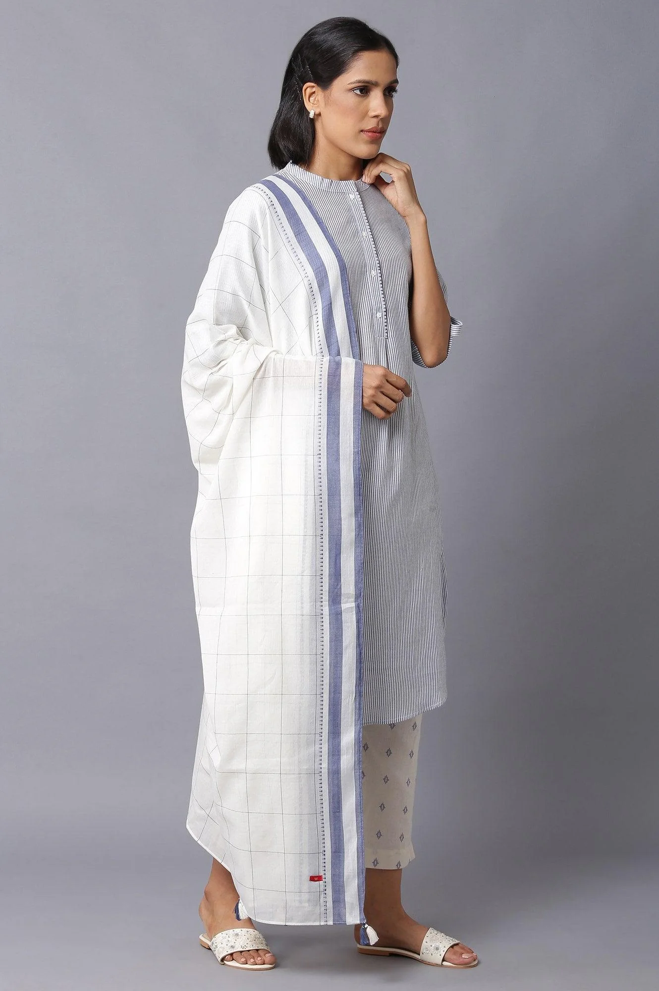 Dark Chambray Blue, Ecru Stripe Slim Pants And Dupatta Set - Image 4