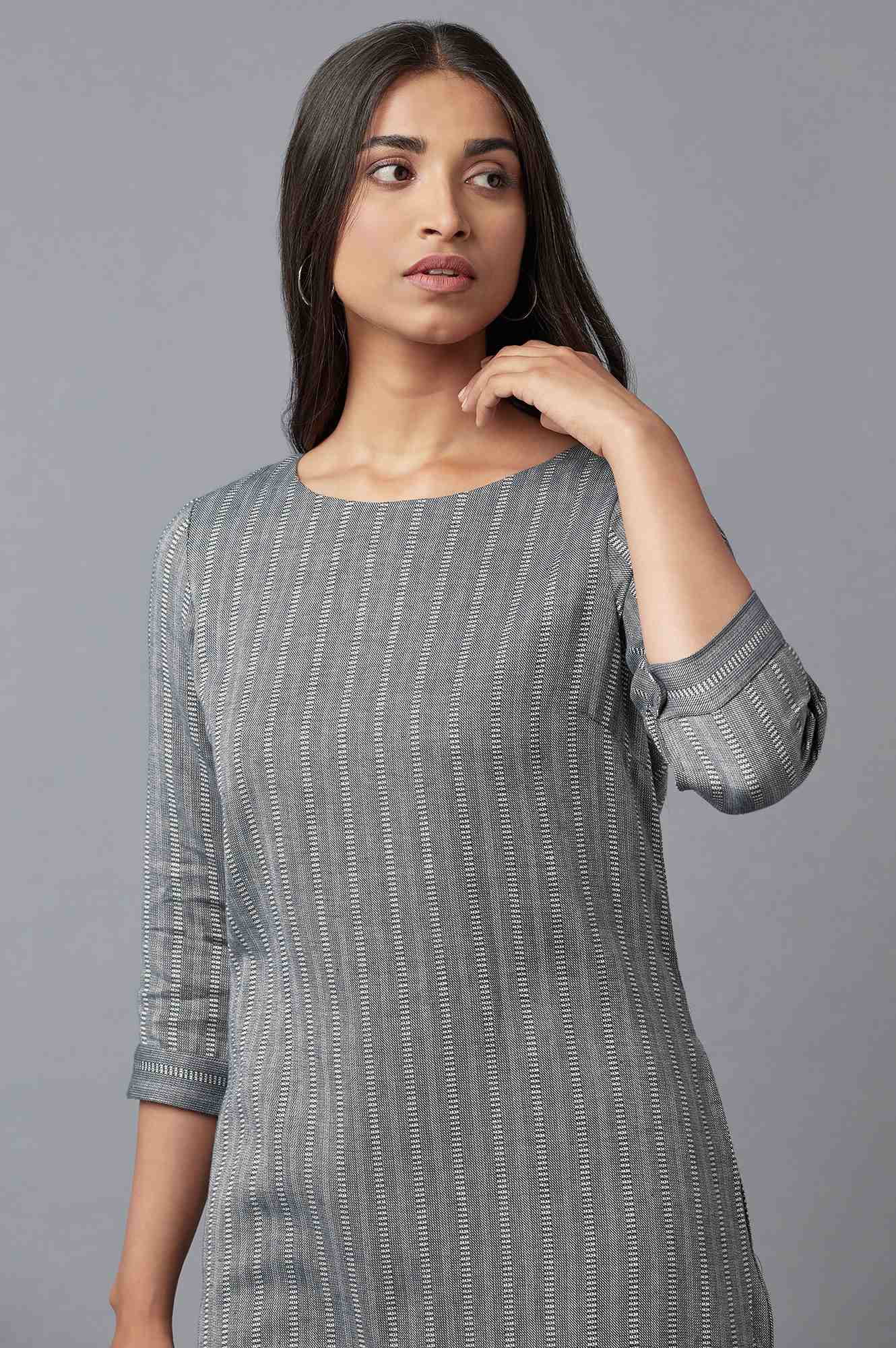 Dark Grey Cootton Textured Stripes Dress In Round Neck - Image 5