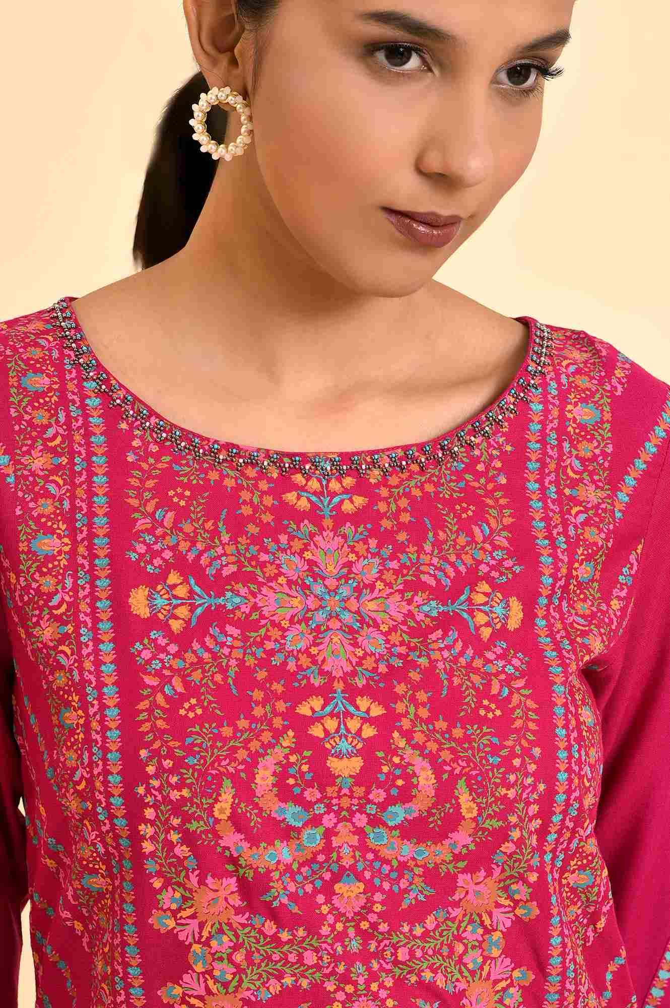 Dark Pink Floral Printed Embellished Kurta And Pants Set - Image 6