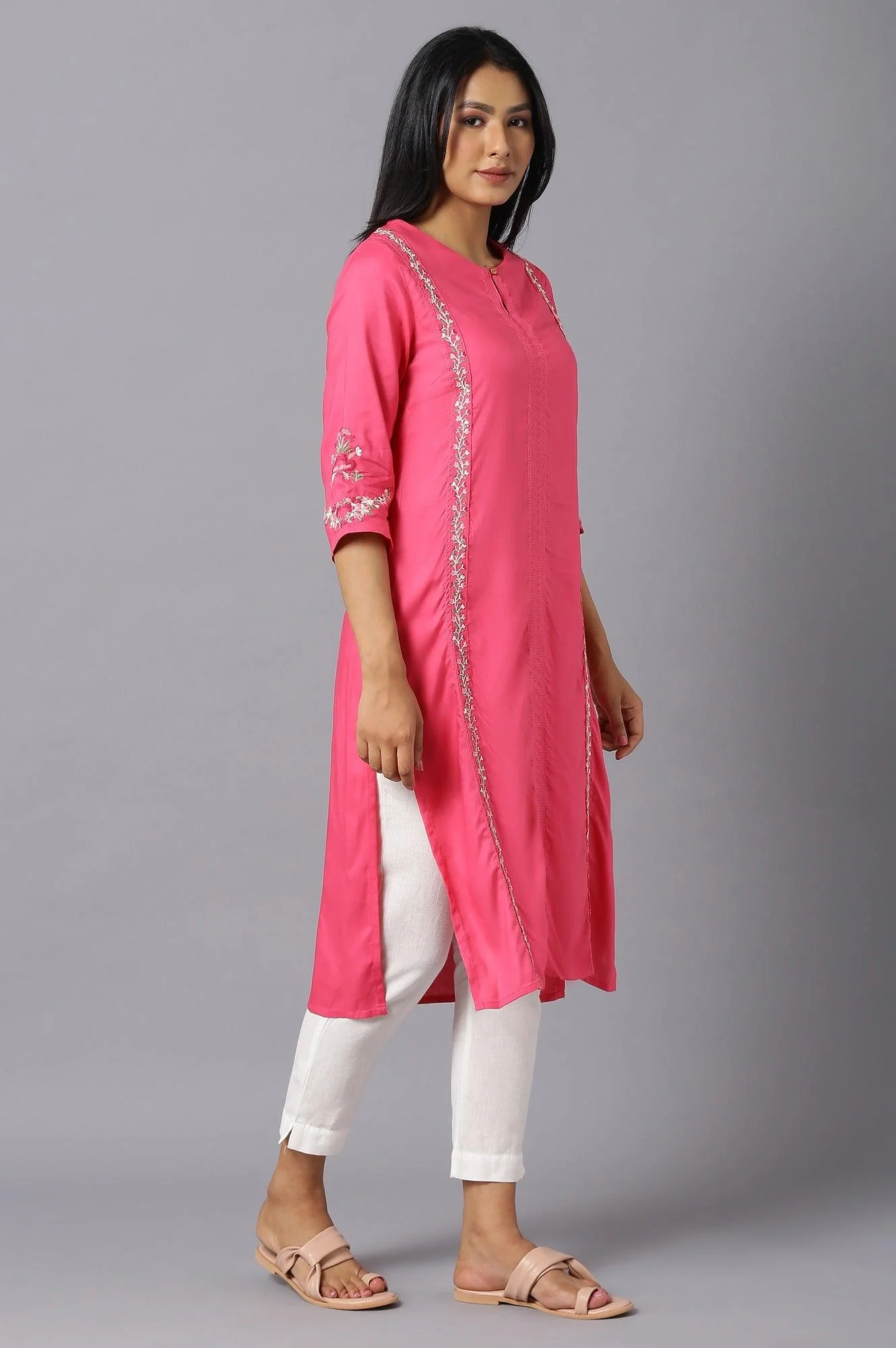 Dark Pink Rayon kurta With Multicolour Embroidery - Image 4