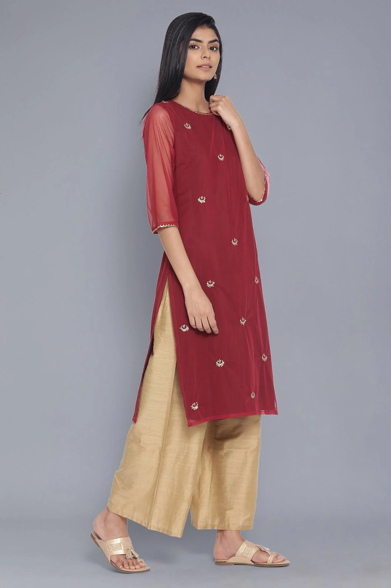 Dark Red Embroidered kurta - Image 4