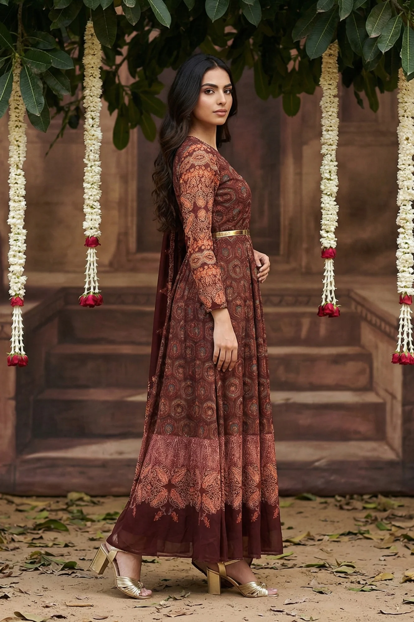 Dark Red Festive Predrape Saree - Image 5
