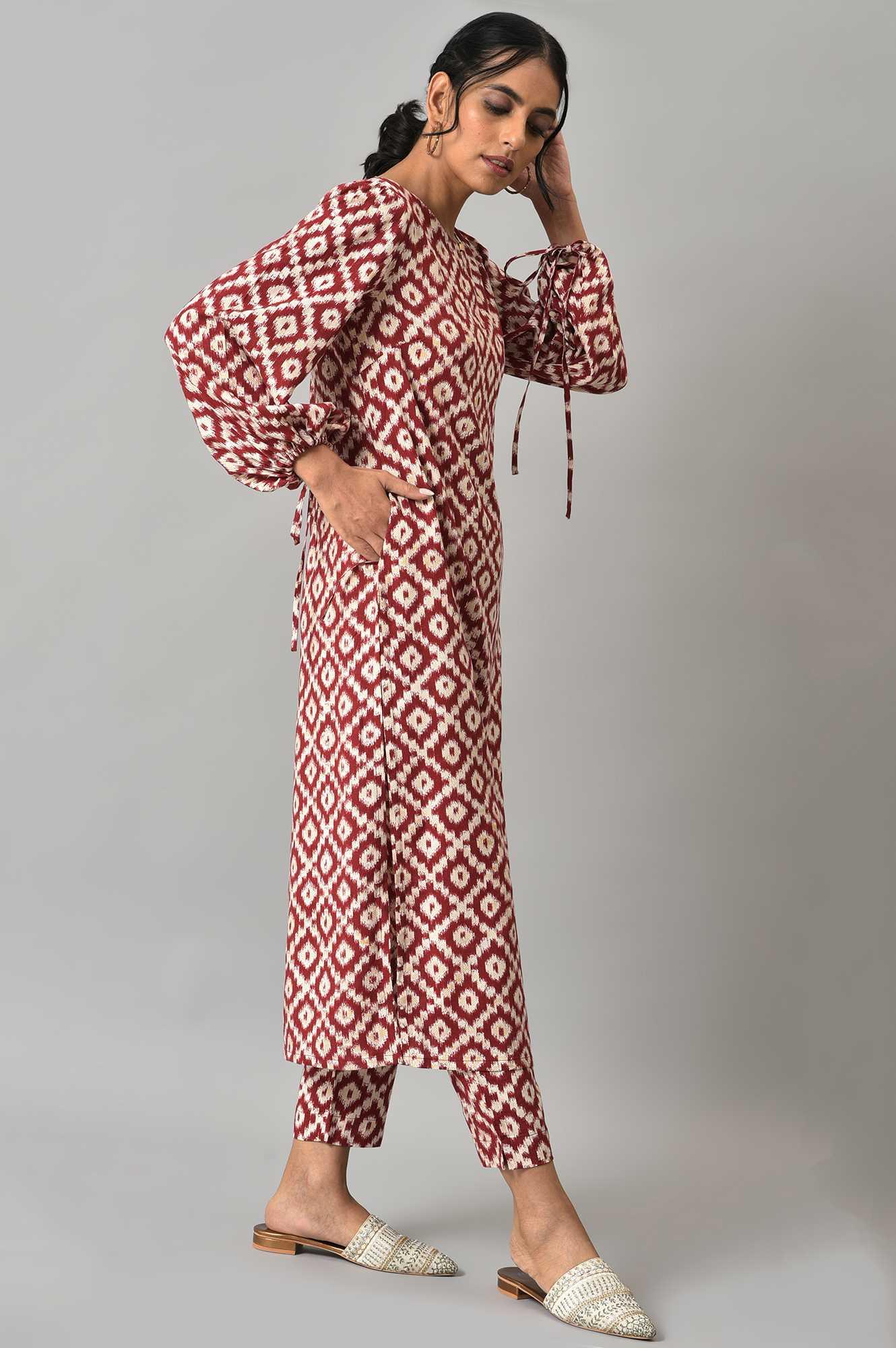 Dark Red Ikkat Print kurta with Slim Pants Co-ord Set - Image 4