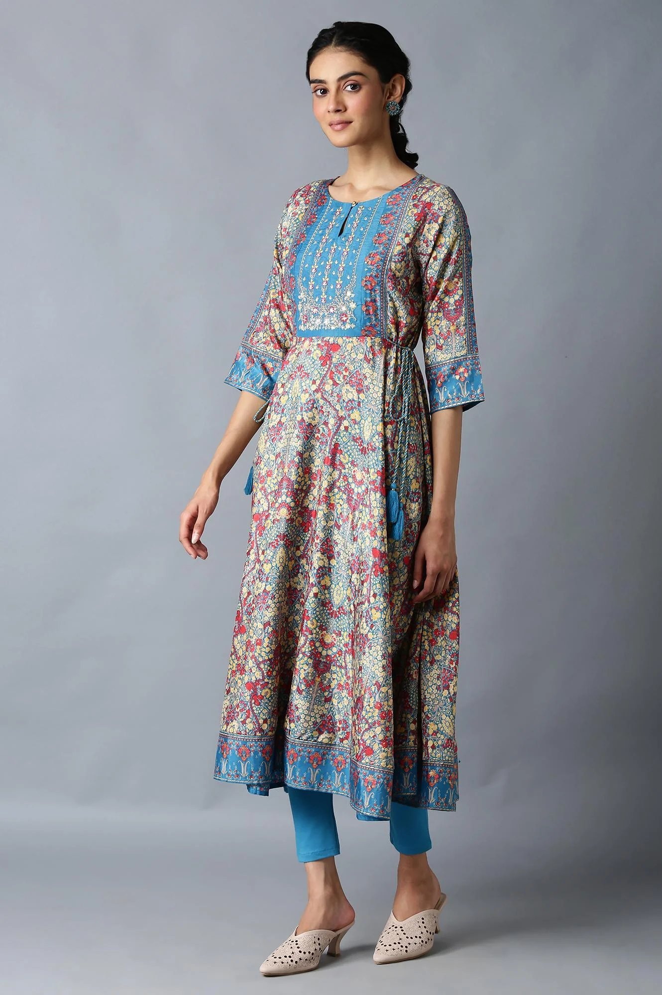 Dark Teal Embroidered kurta With Tights - Image 3