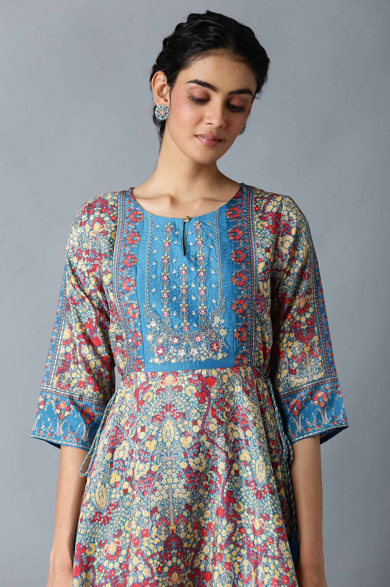 Dark Teal Embroidered kurta With Tights - Image 5