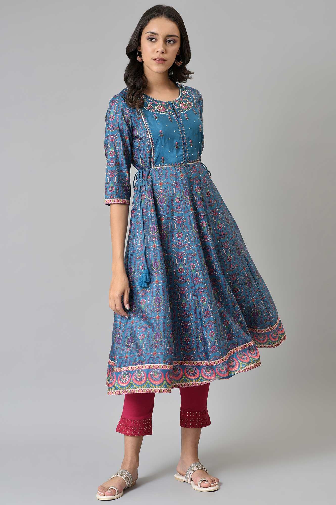 Deep Blue Printed And Embroidered kurta - Image 5