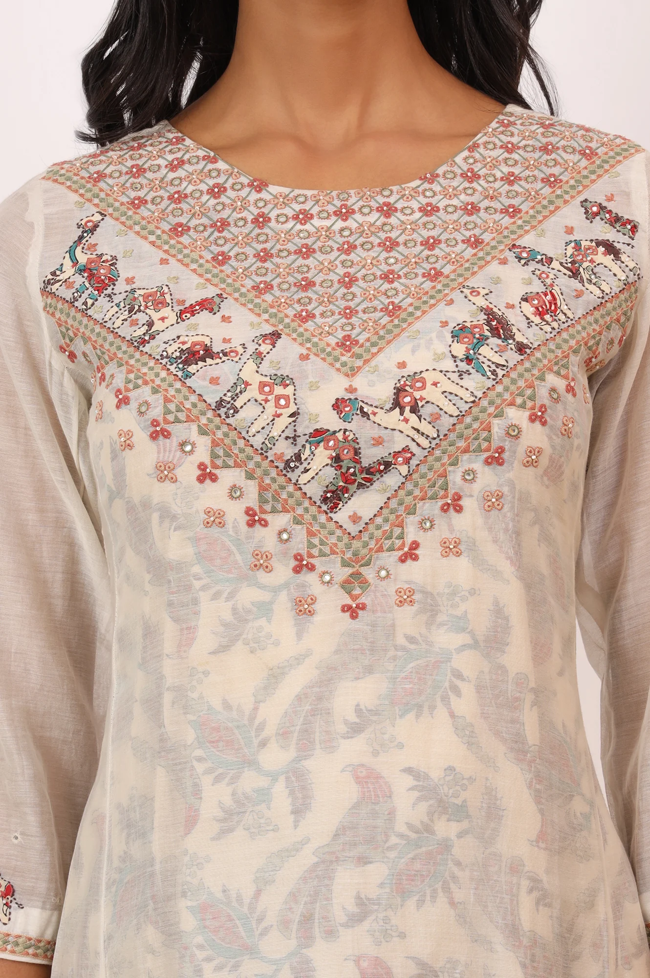 Ecru Appliqué Embroidered Layered Kurta in Cotton Silk - Image 4
