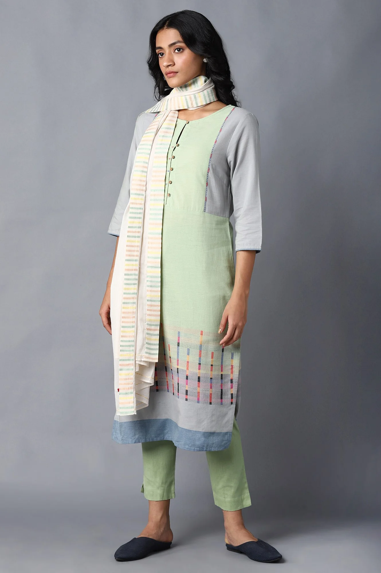 Ecru Cotton Dupatta With Printed Border - Image 2