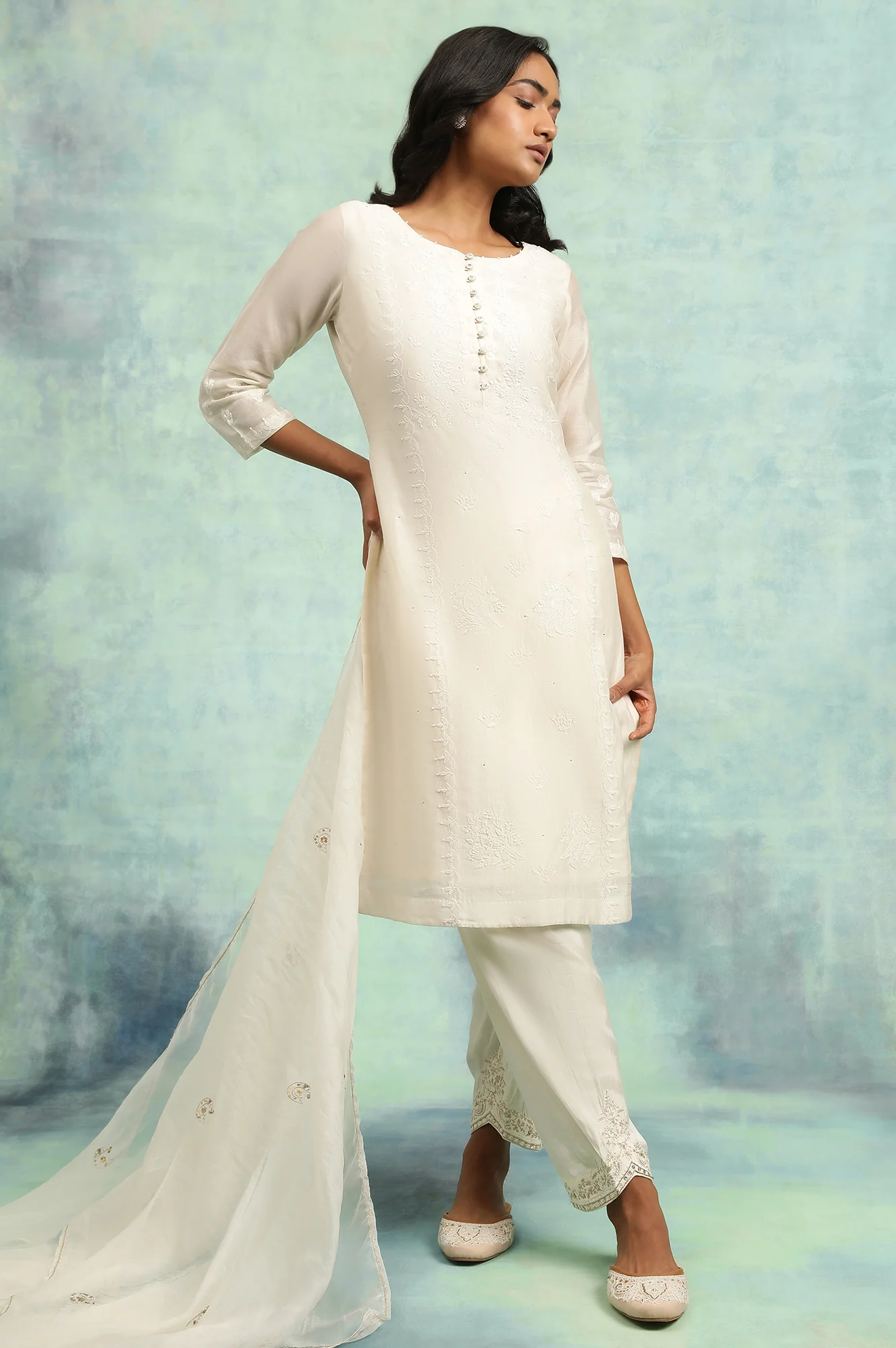 Ecru Cotton Silk Chikankari kurta - Image 4
