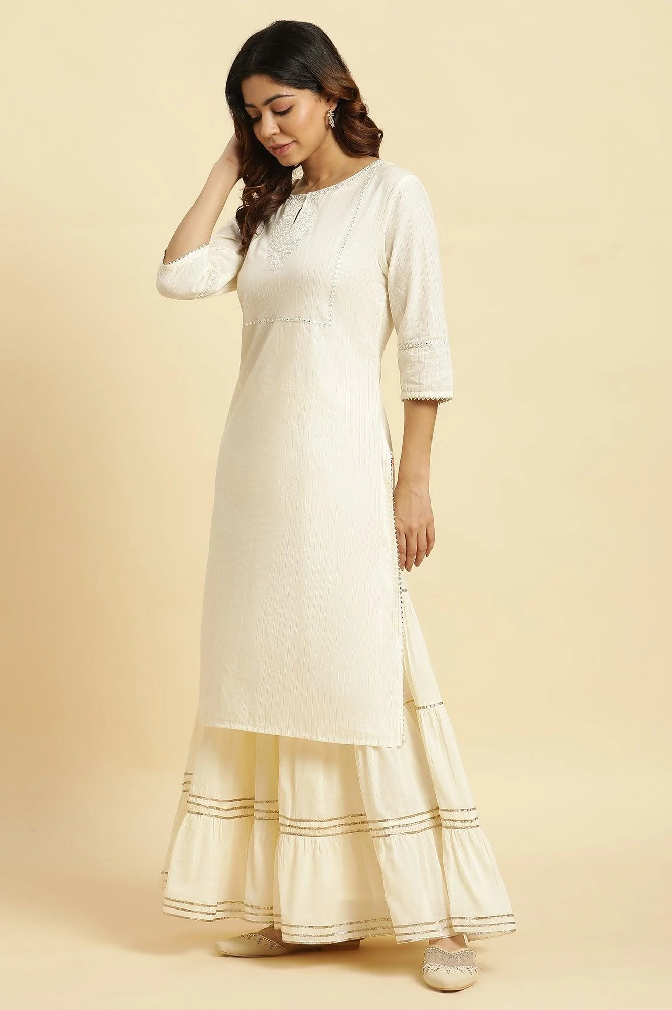 Ecru Embellished Straight Festive Kurta - Image 3