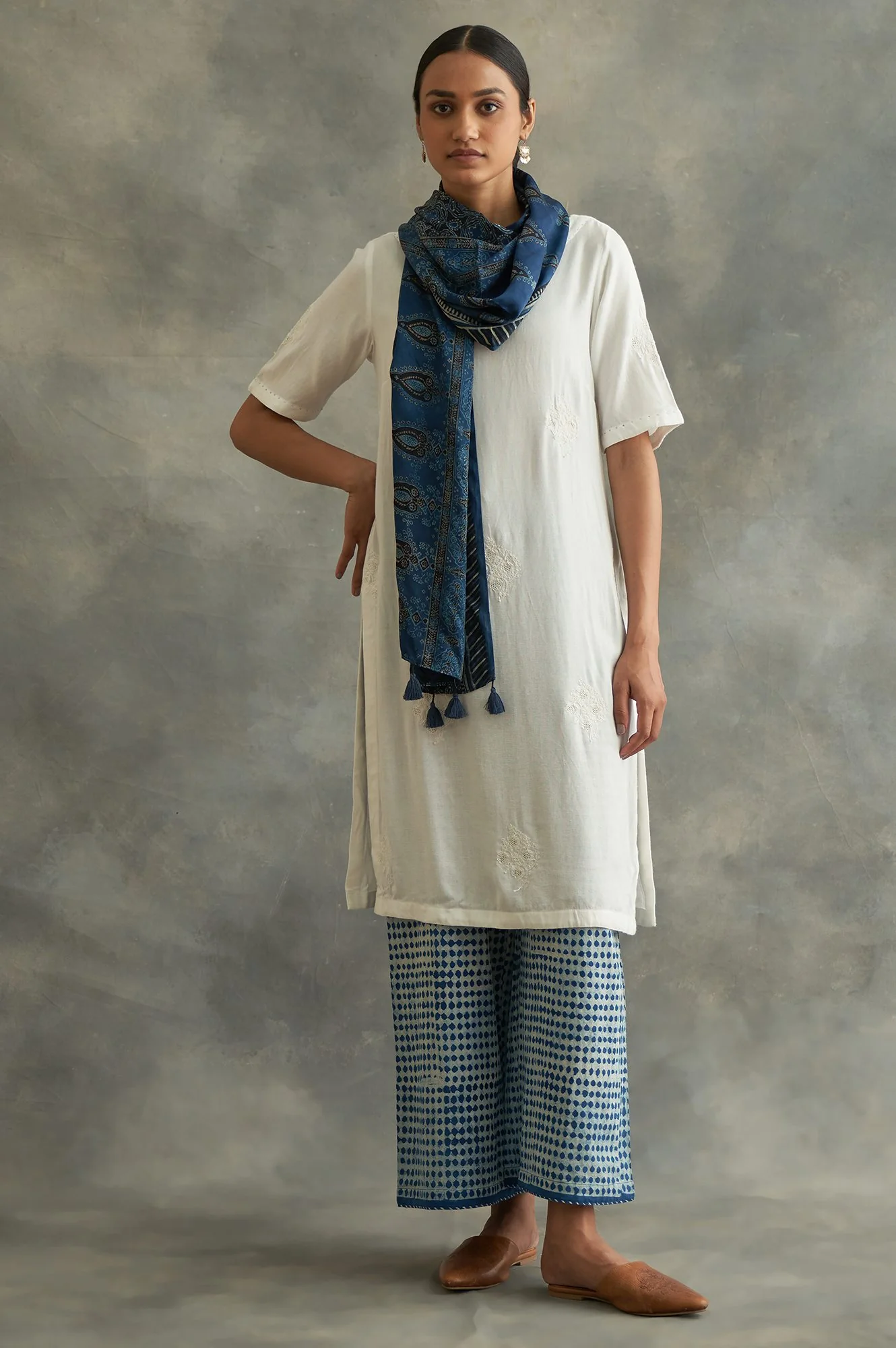 Ecru Embroidered Cotton kurta - Image 5