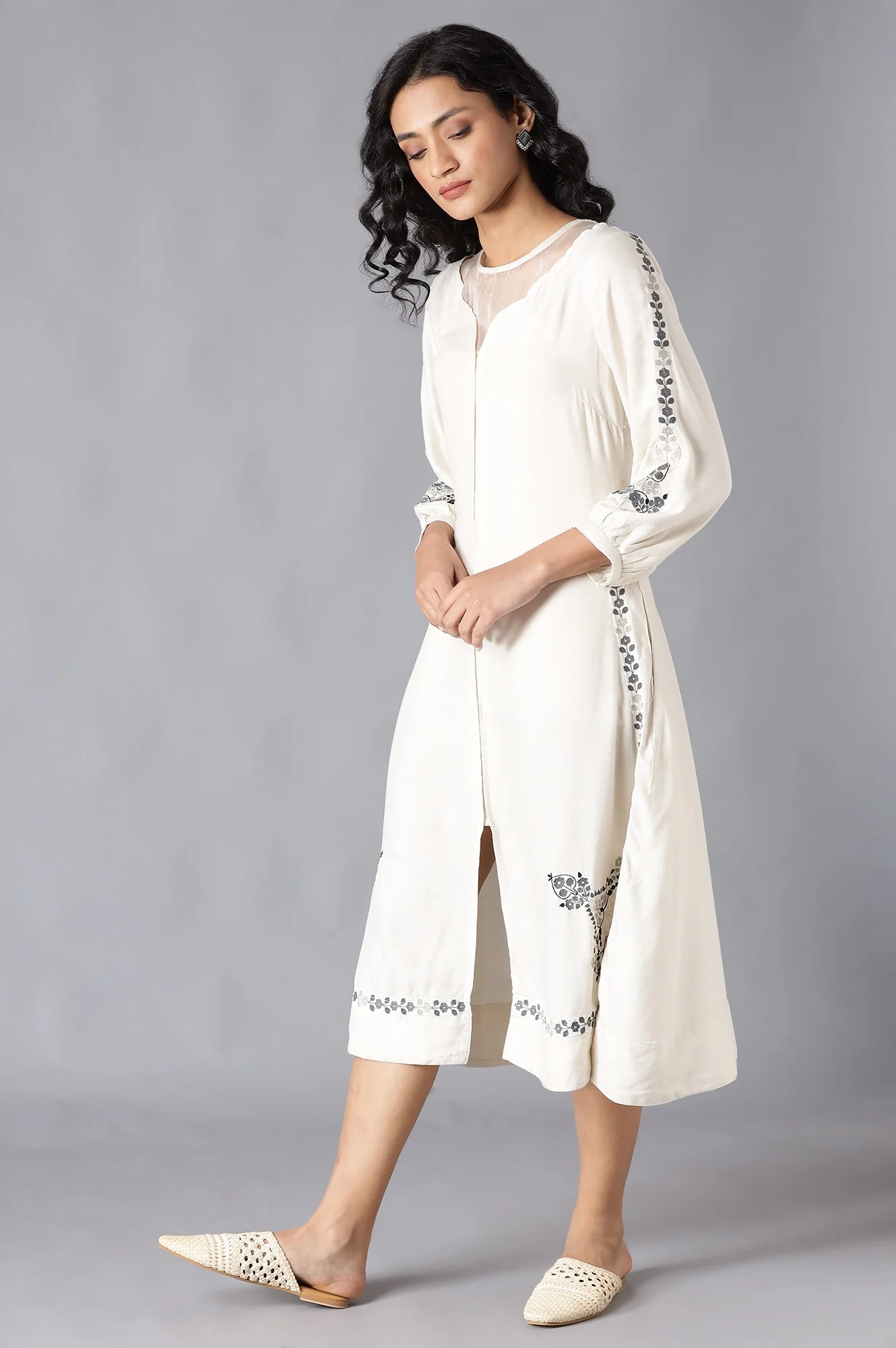 Ecru Embroidered Dress - Image 3