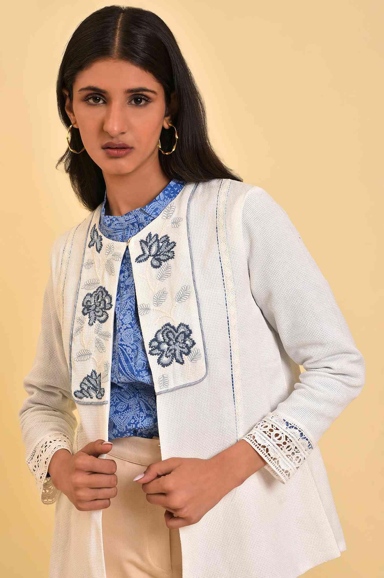 Ecru Embroidered Jacket with Lace - Image 5