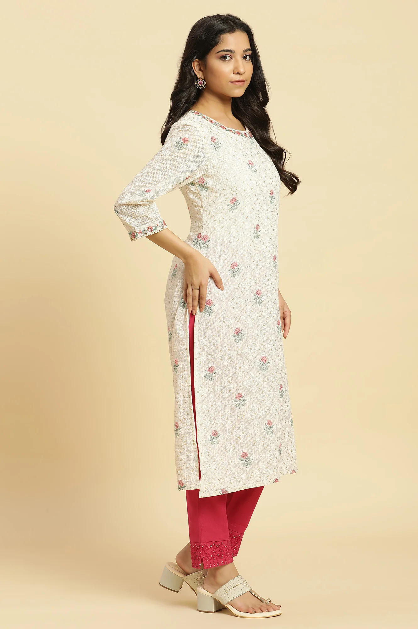 Ecru Floral Printed And Embroidered Festive Kurta - Image 5