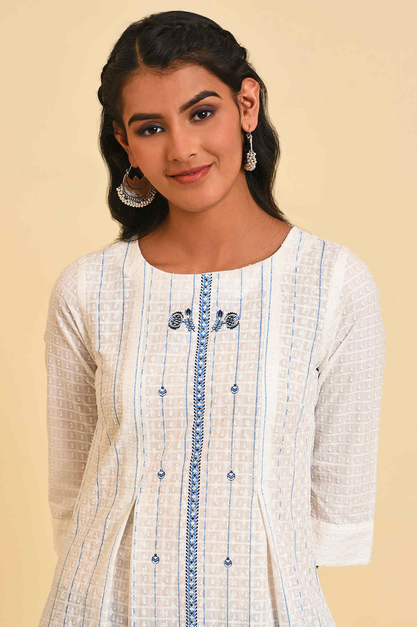 Ecru Floral Printed Pure Cotton Straight Kurta and Jegging Set - Image 2